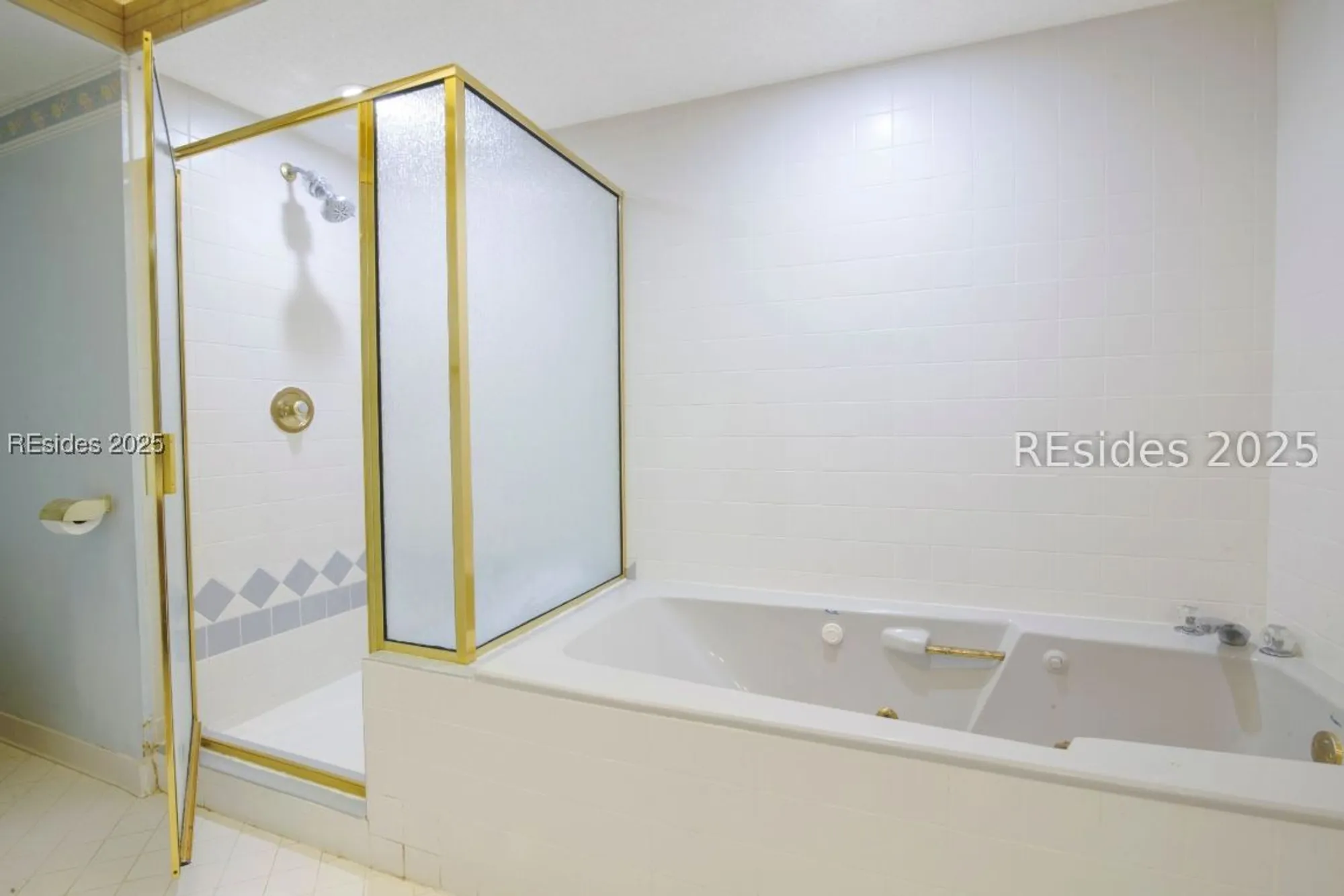Property Slideshow image 27 of 75 | 1 royal james dr, Hilton Head Island, SC, 29926