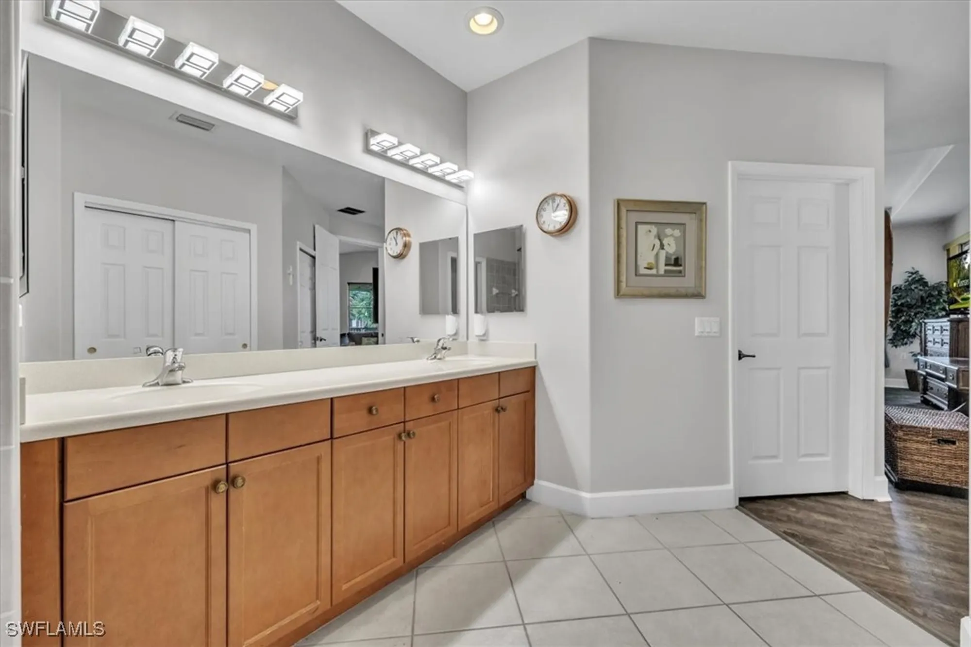 Property Slideshow image 24 of 50 | 9276 aviano dr 202, Fort Myers, FL, 33913
