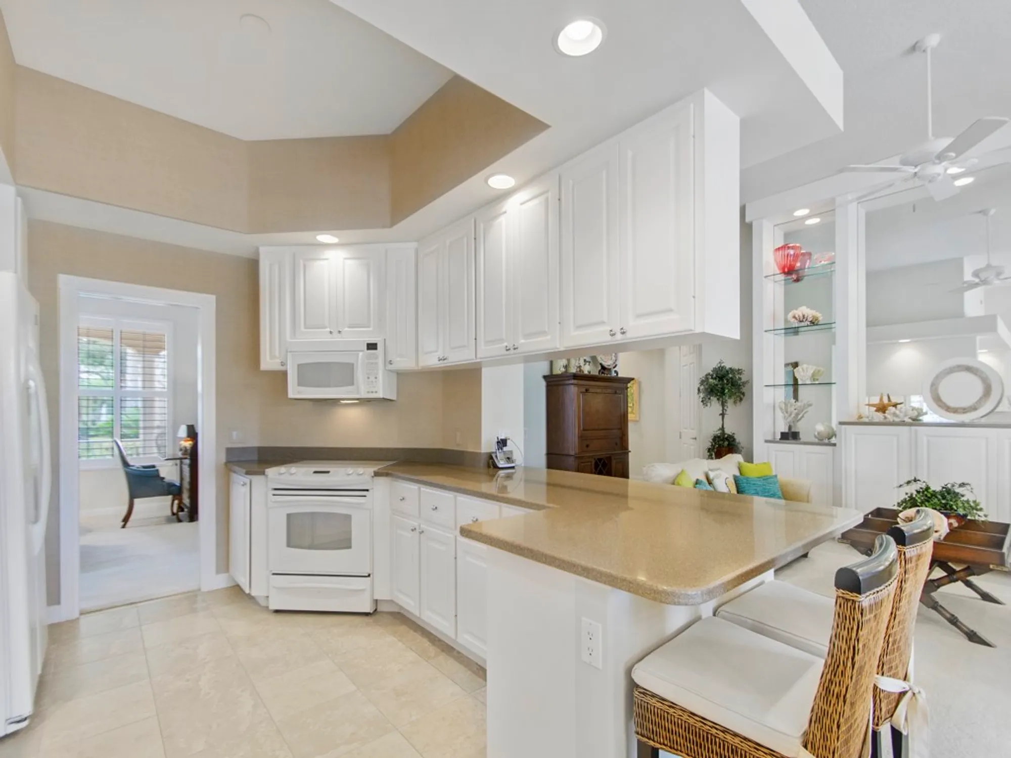 Property Slideshow image 17 of 35 | 5406 barbados sq, Vero Beach, FL, 32967