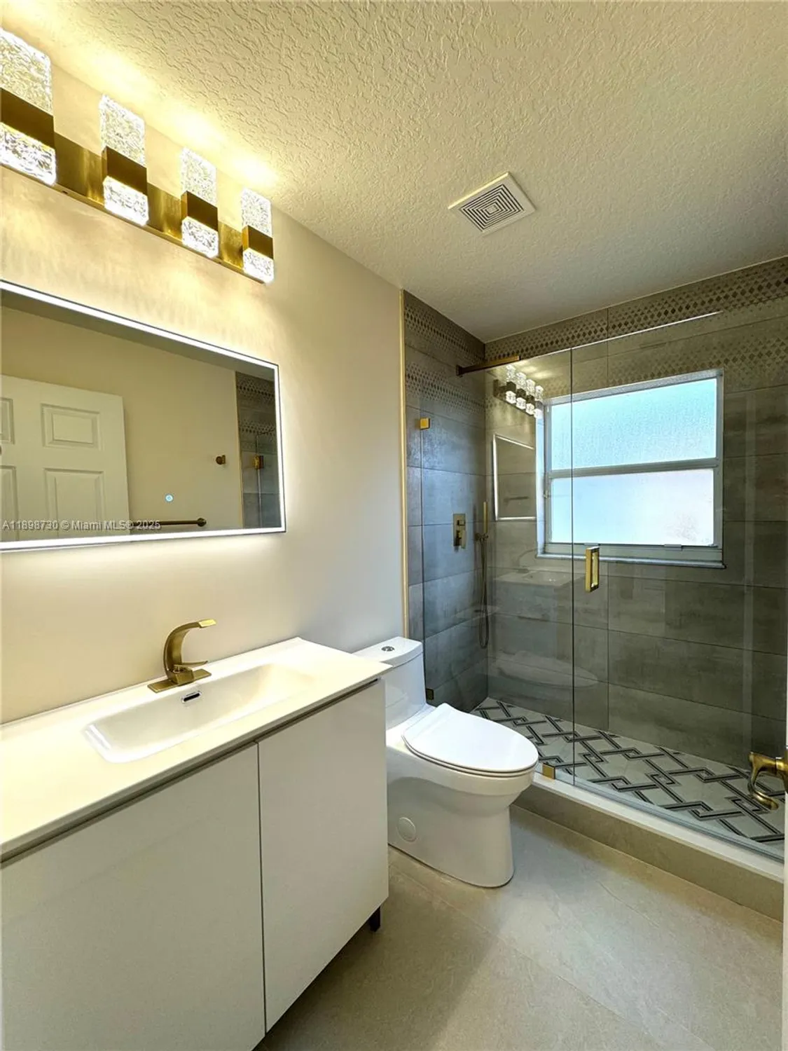 Property Slideshow image 13 of 18 | 7633 trapani ln, Boynton Beach, FL, 33472