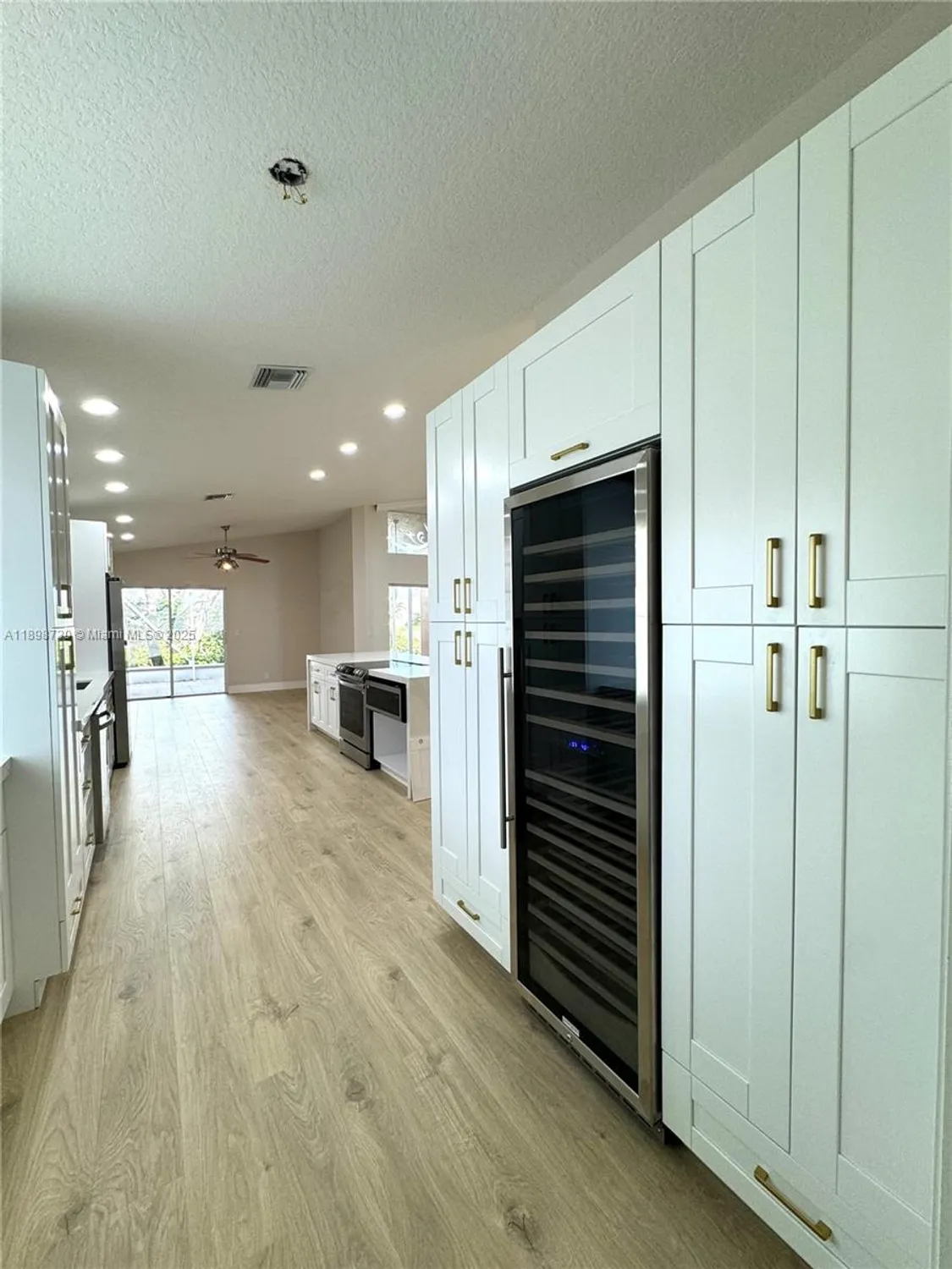 Property Slideshow image 5 of 18 | 7633 trapani ln, Boynton Beach, FL, 33472