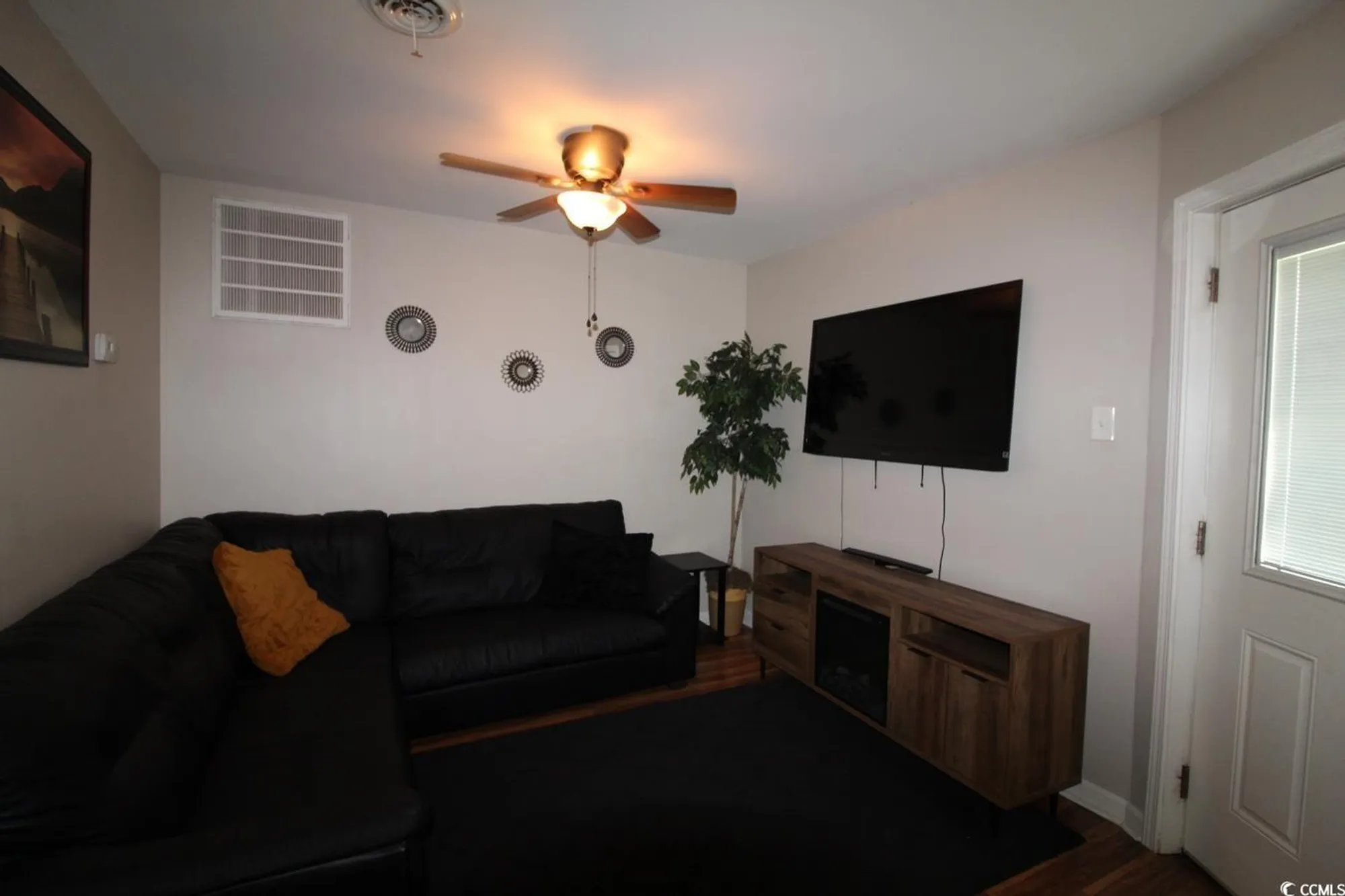 Property Slideshow image 20 of 31 | 512 tree top ln, Myrtle Beach, SC, 29588