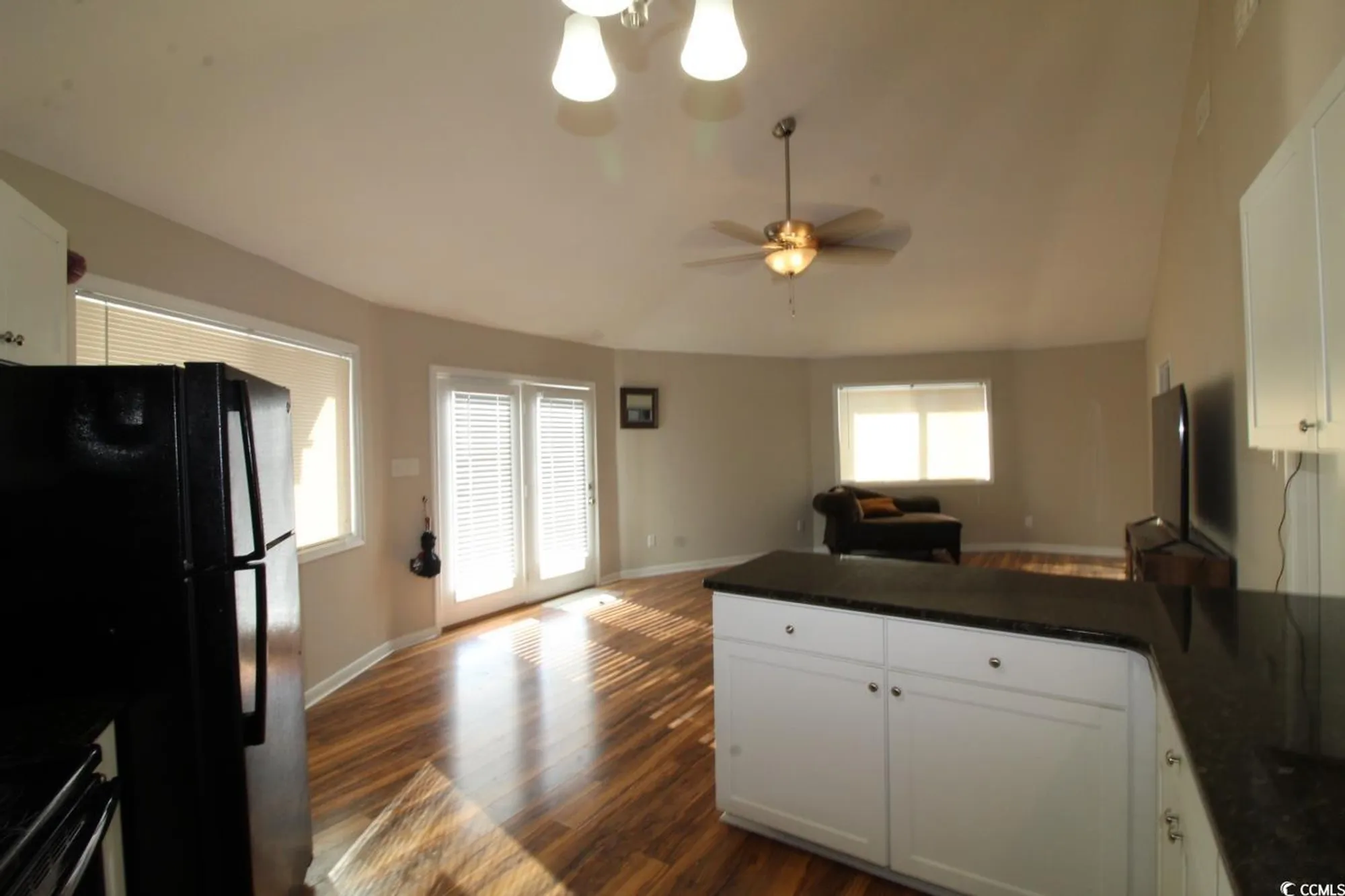 Property Slideshow image 6 of 31 | 512 tree top ln, Myrtle Beach, SC, 29588