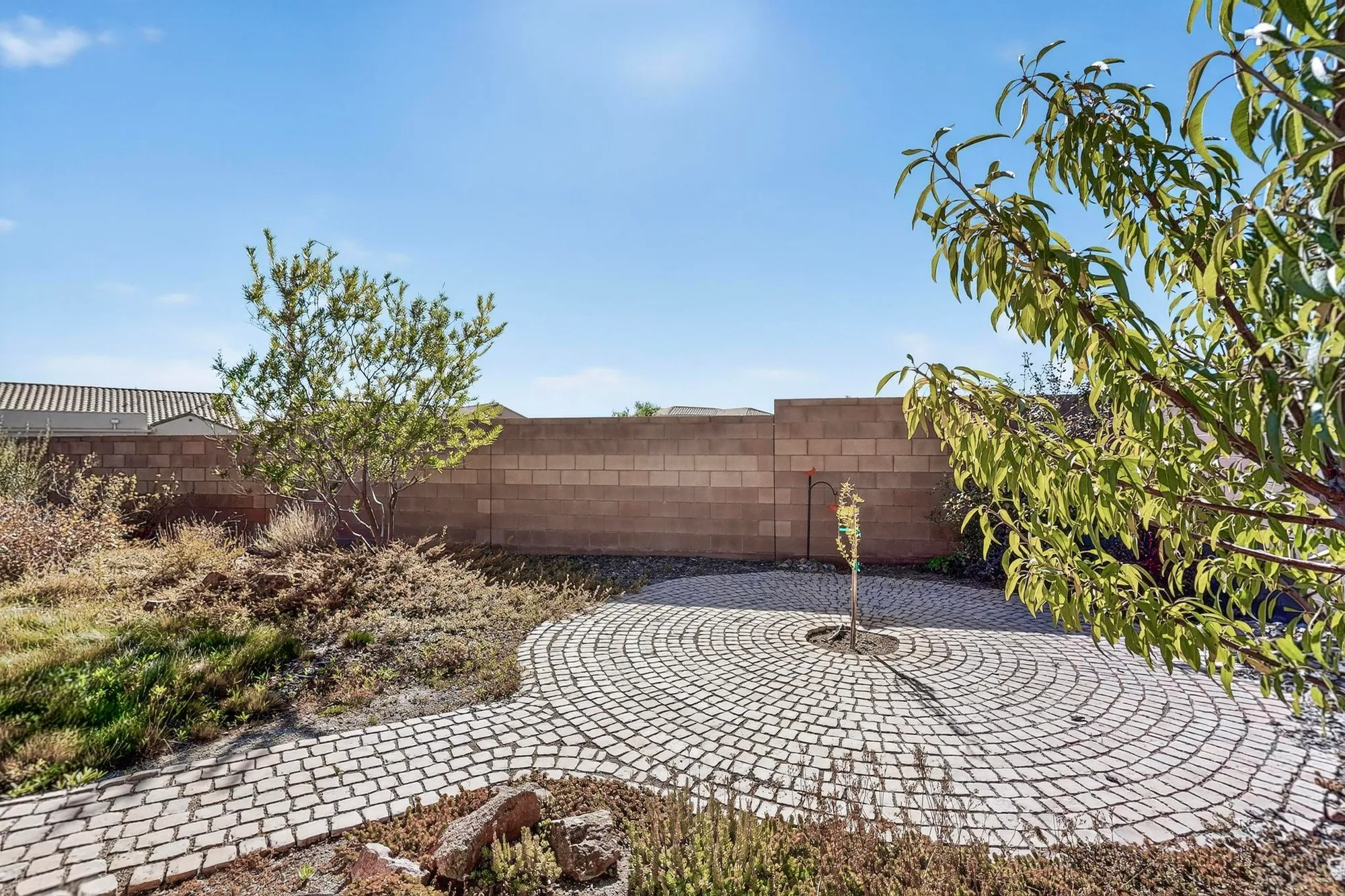 Property Slideshow image 13 of 51 | 2305 bates well ln, Albuquerque, NM, 87120