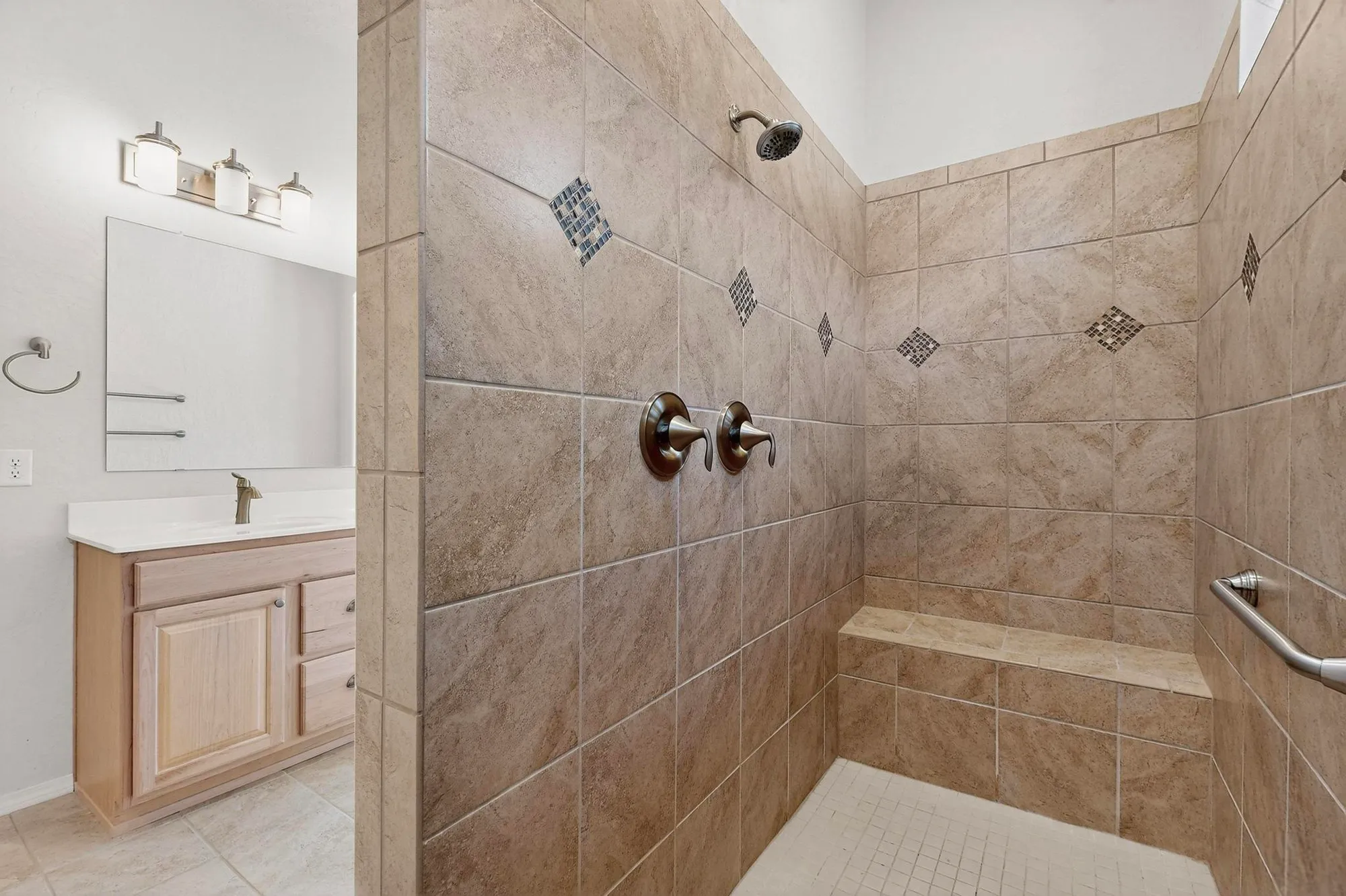 Property Slideshow image 25 of 51 | 2305 bates well ln, Albuquerque, NM, 87120
