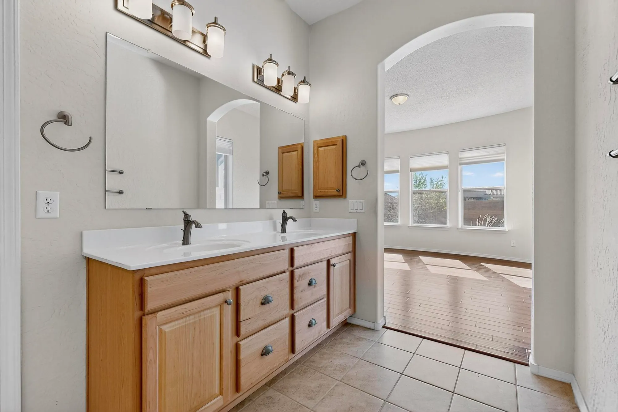 Property Slideshow image 26 of 51 | 2305 bates well ln, Albuquerque, NM, 87120
