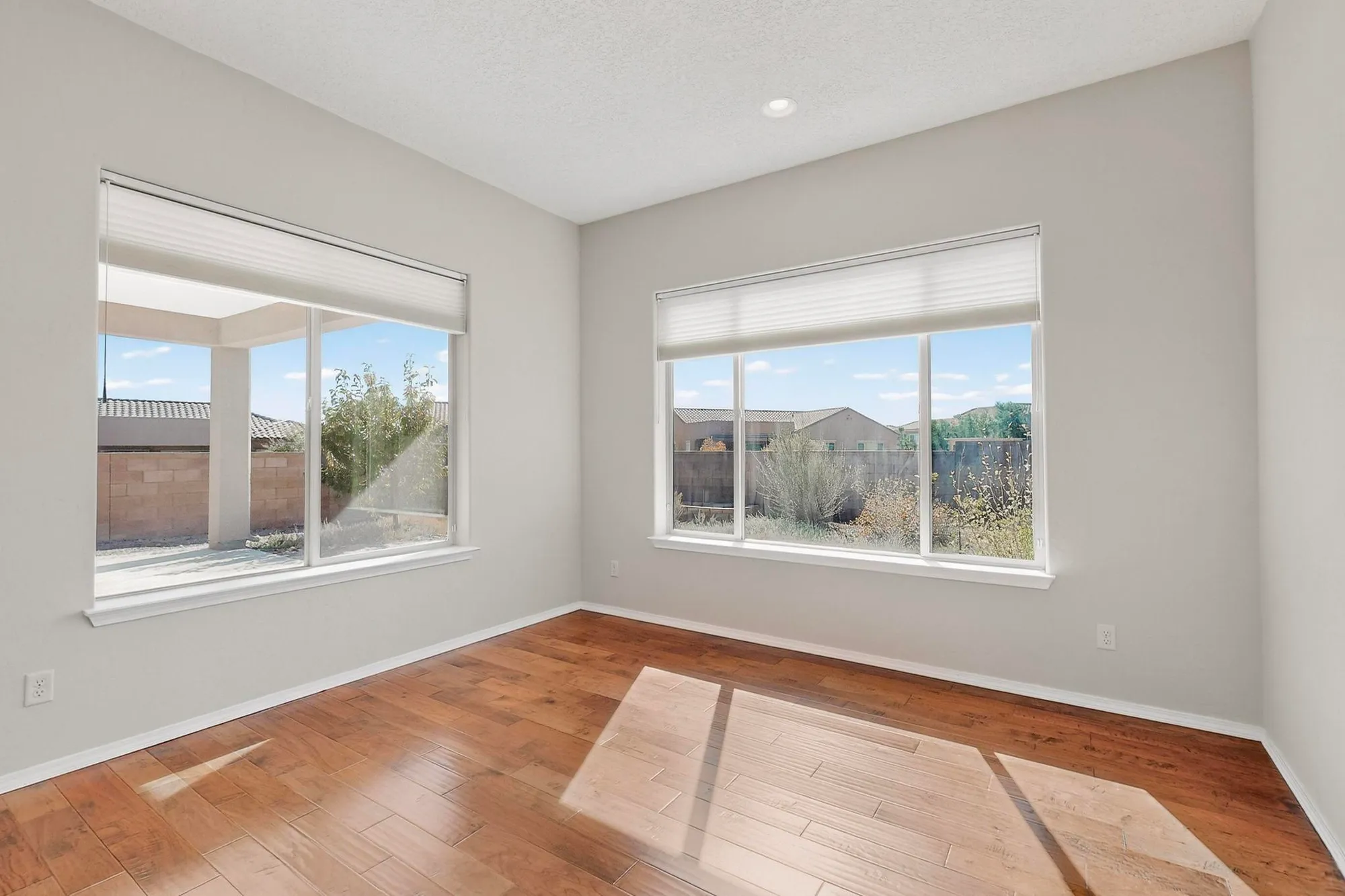 Property Slideshow image 31 of 51 | 2305 bates well ln, Albuquerque, NM, 87120