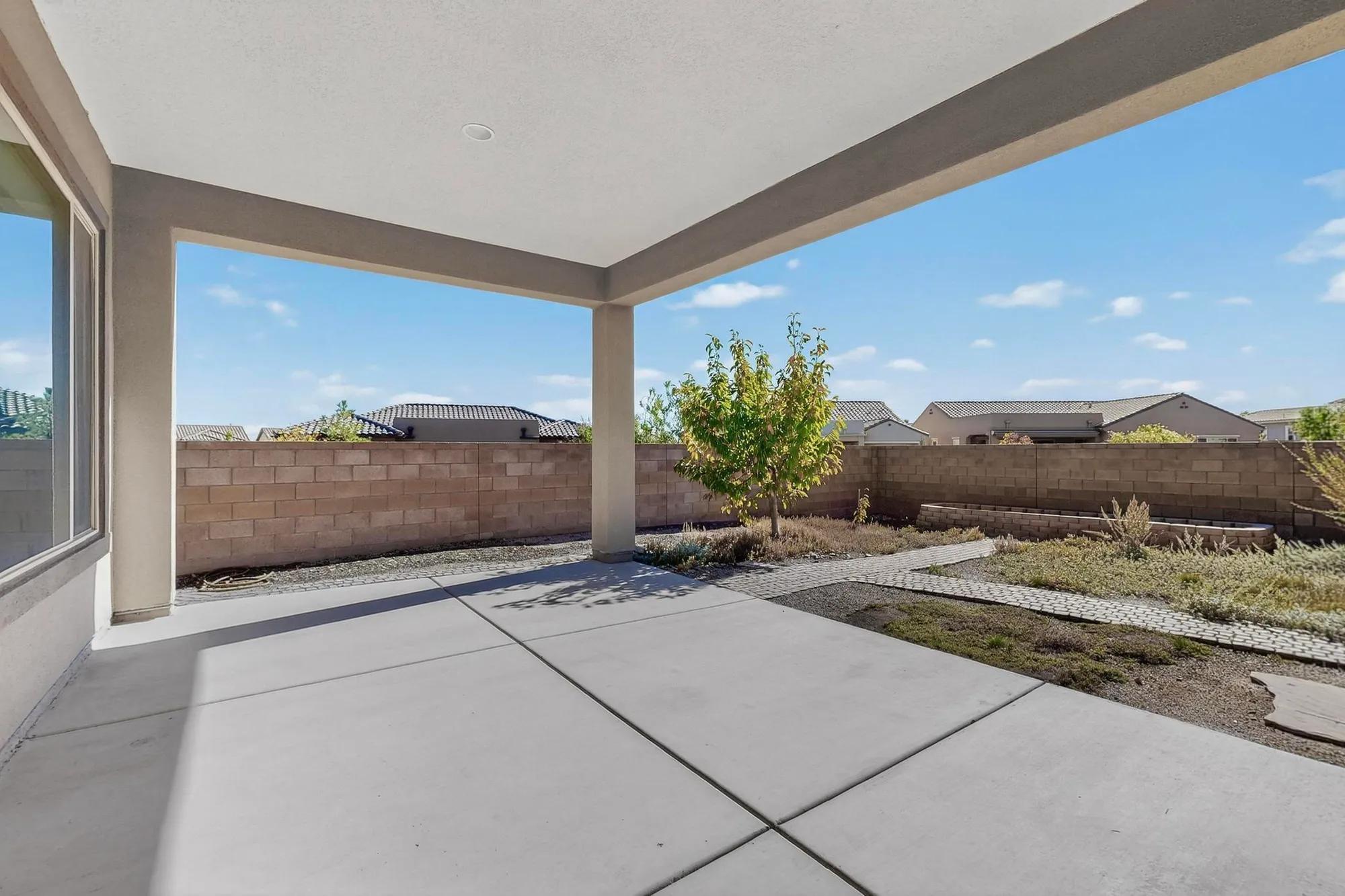Property Slideshow image 9 of 51 | 2305 bates well ln, Albuquerque, NM, 87120