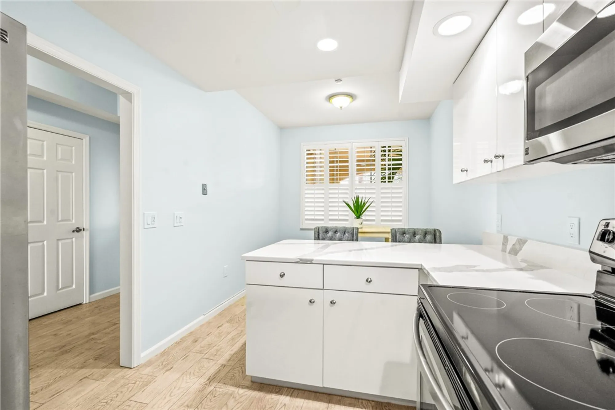 Property Slideshow image 18 of 36 | 5520 n harbor village dr apt 204, Vero Beach, FL, 32967