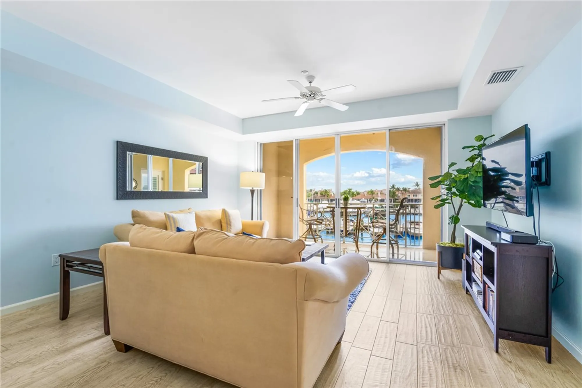 Property Slideshow image 7 of 36 | 5520 n harbor village dr apt 204, Vero Beach, FL, 32967