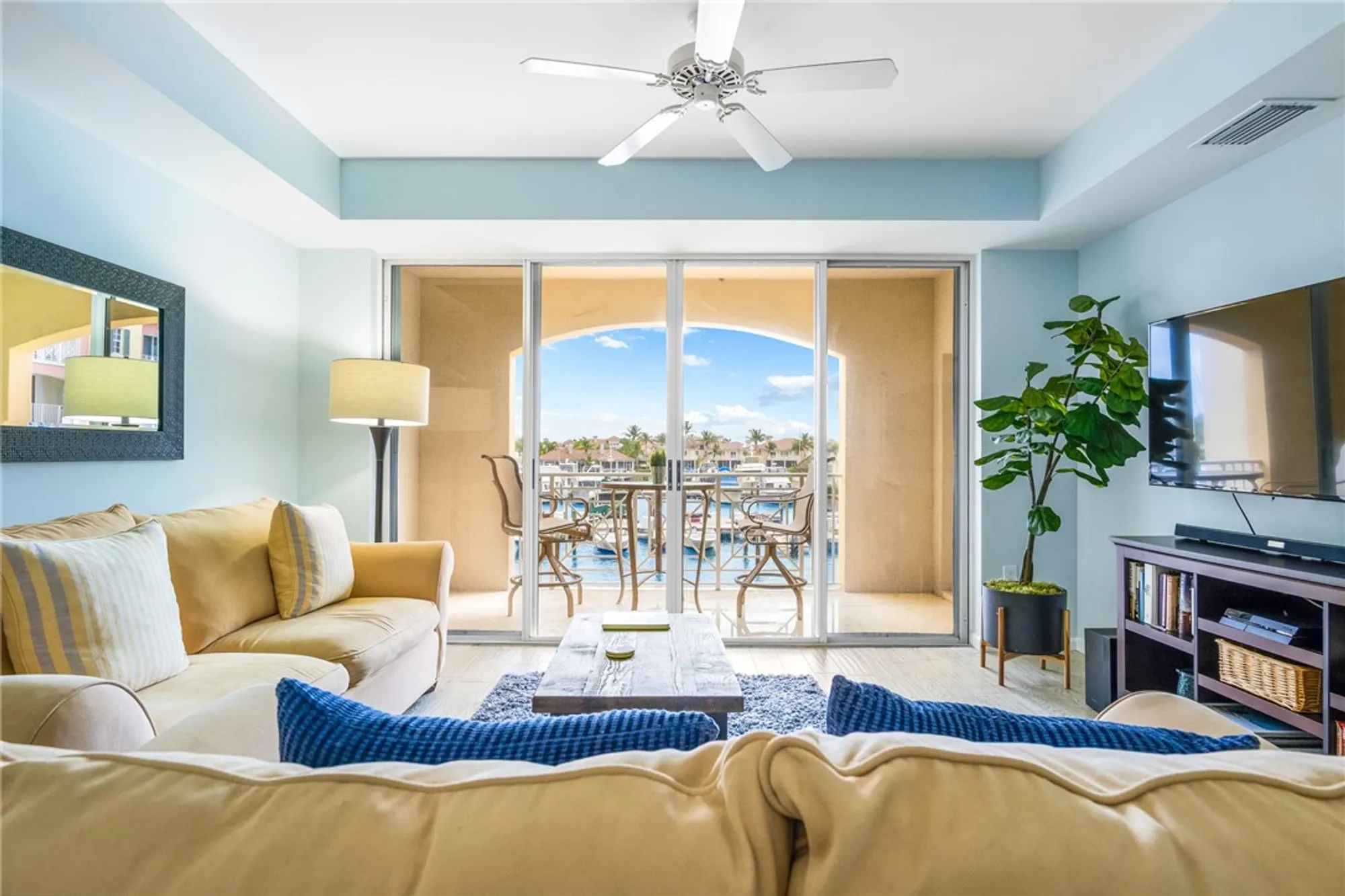 Property Slideshow image 8 of 36 | 5520 n harbor village dr apt 204, Vero Beach, FL, 32967