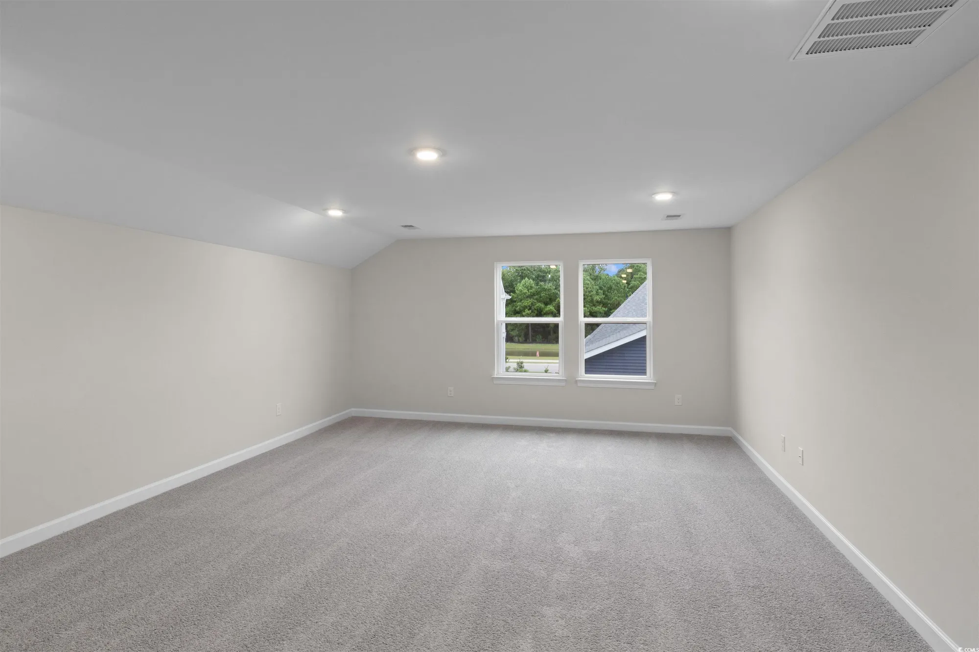 Property Slideshow image 27 of 40 | 1906 woodrush loop, Little River, SC, 29566