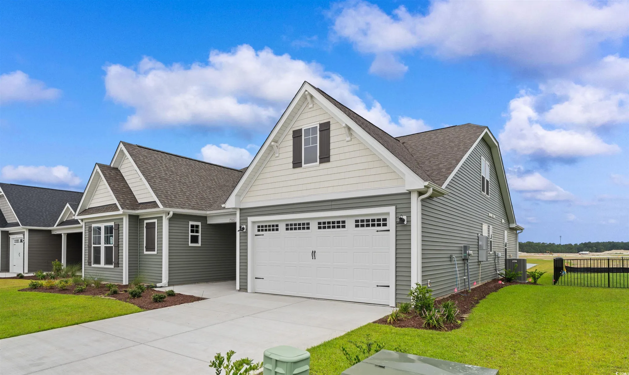 Property Slideshow image 3 of 40 | 1906 woodrush loop, Little River, SC, 29566