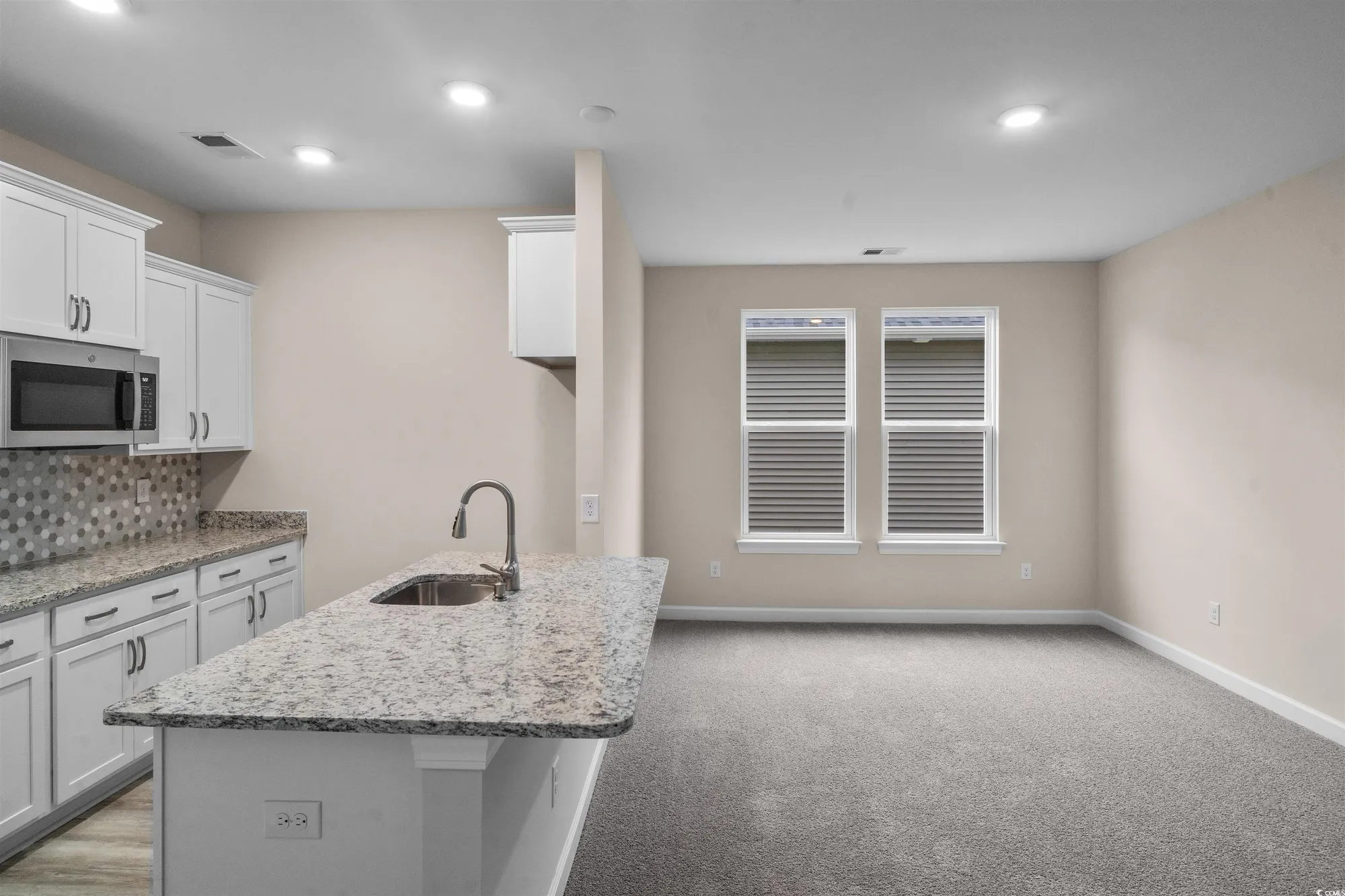 Property Slideshow image 5 of 40 | 1906 woodrush loop, Little River, SC, 29566