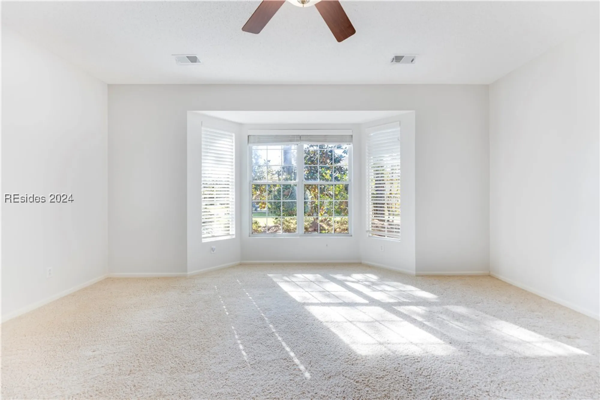 Property Slideshow image 22 of 36 | 184 hampton cir, Bluffton, SC, 29909