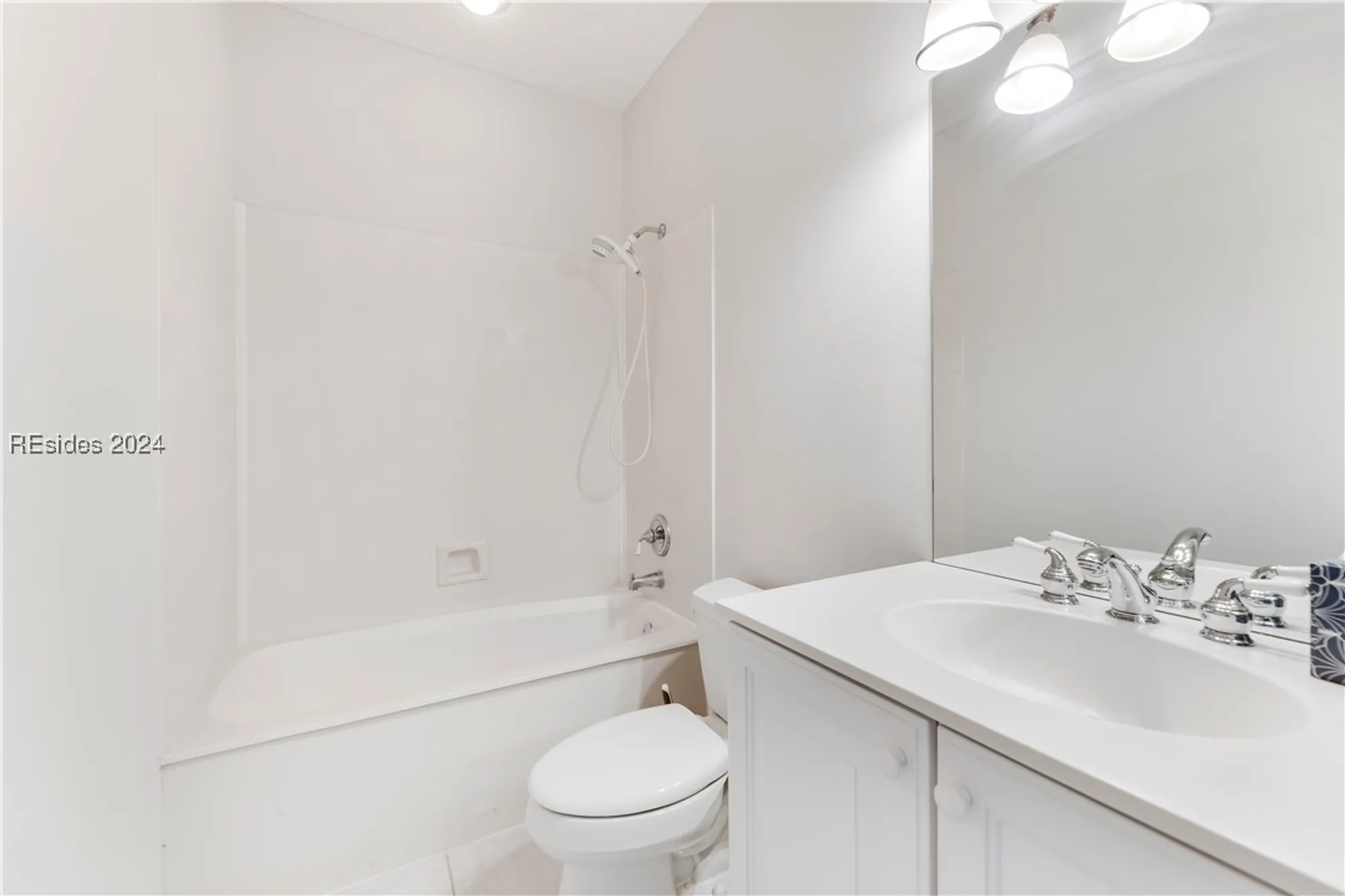 Property Slideshow image 32 of 36 | 184 hampton cir, Bluffton, SC, 29909