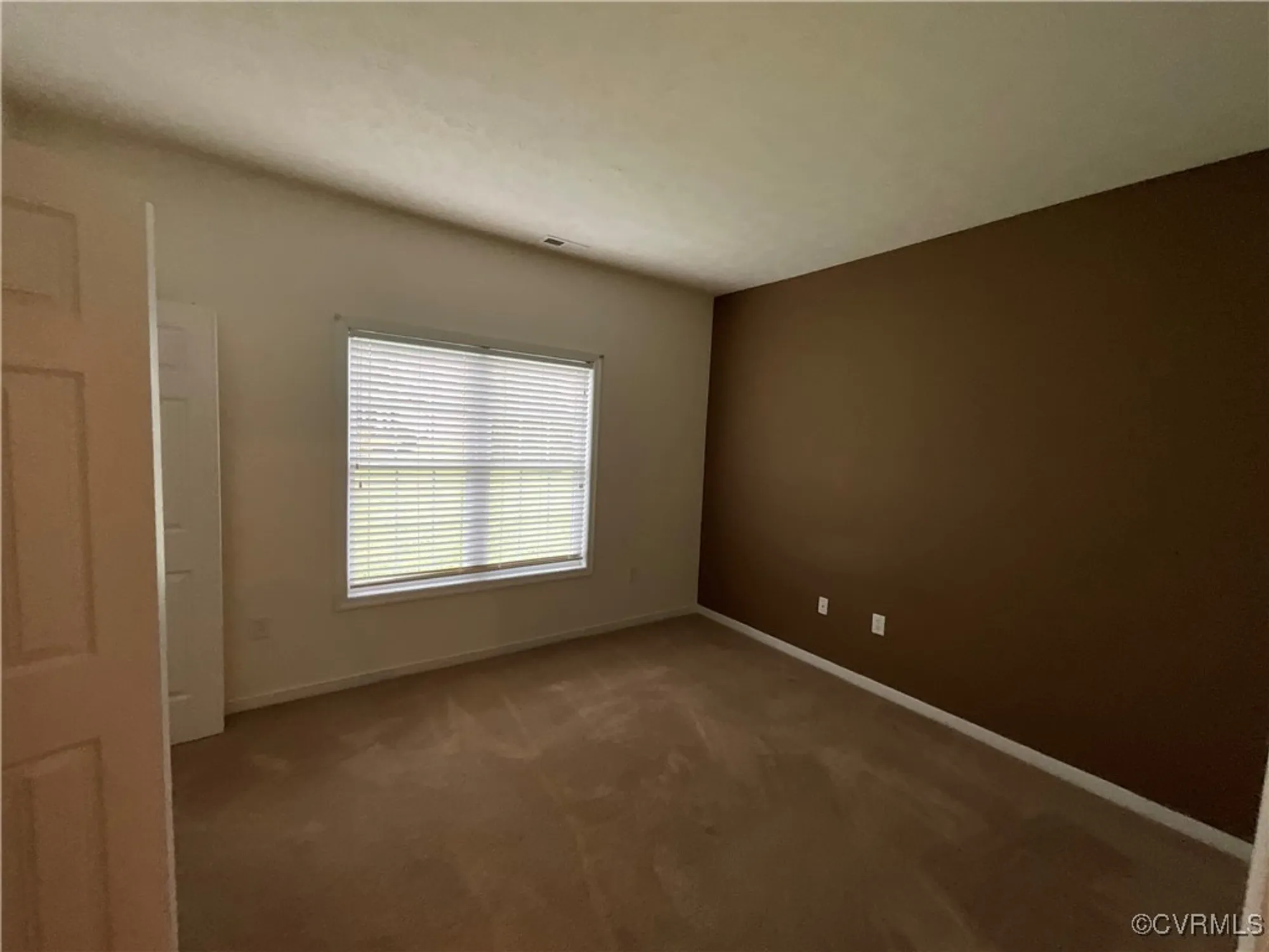 Property Slideshow image 16 of 38 | 7413 first landing ct, Henrico, VA, 23231