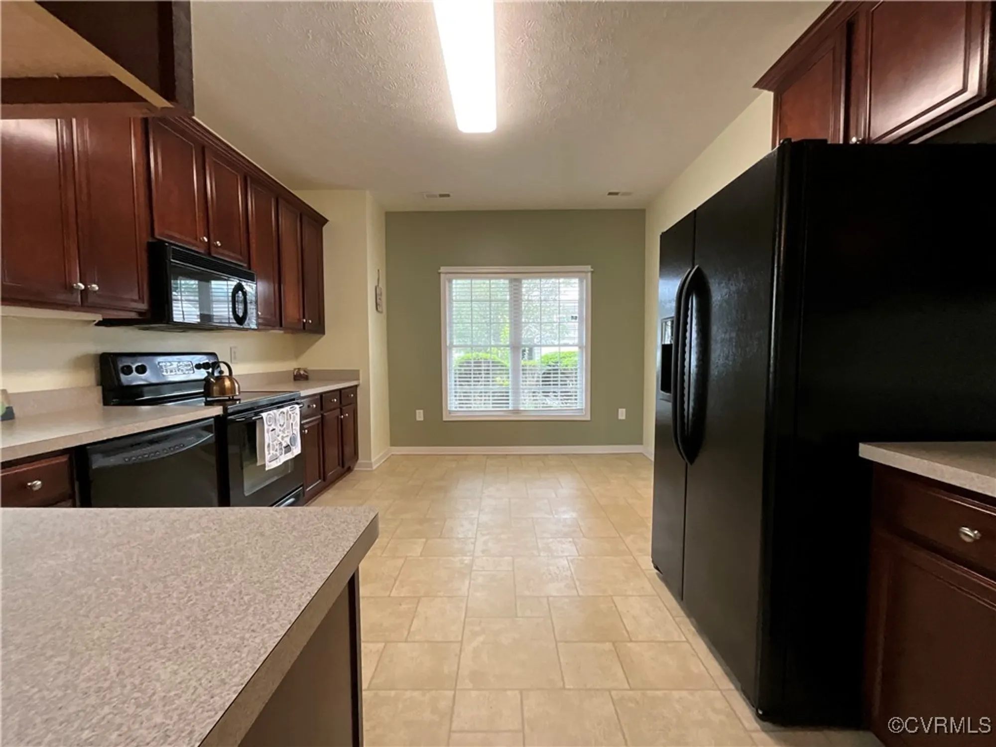 Property Slideshow image 10 of 38 | 7413 first landing ct, Henrico, VA, 23231