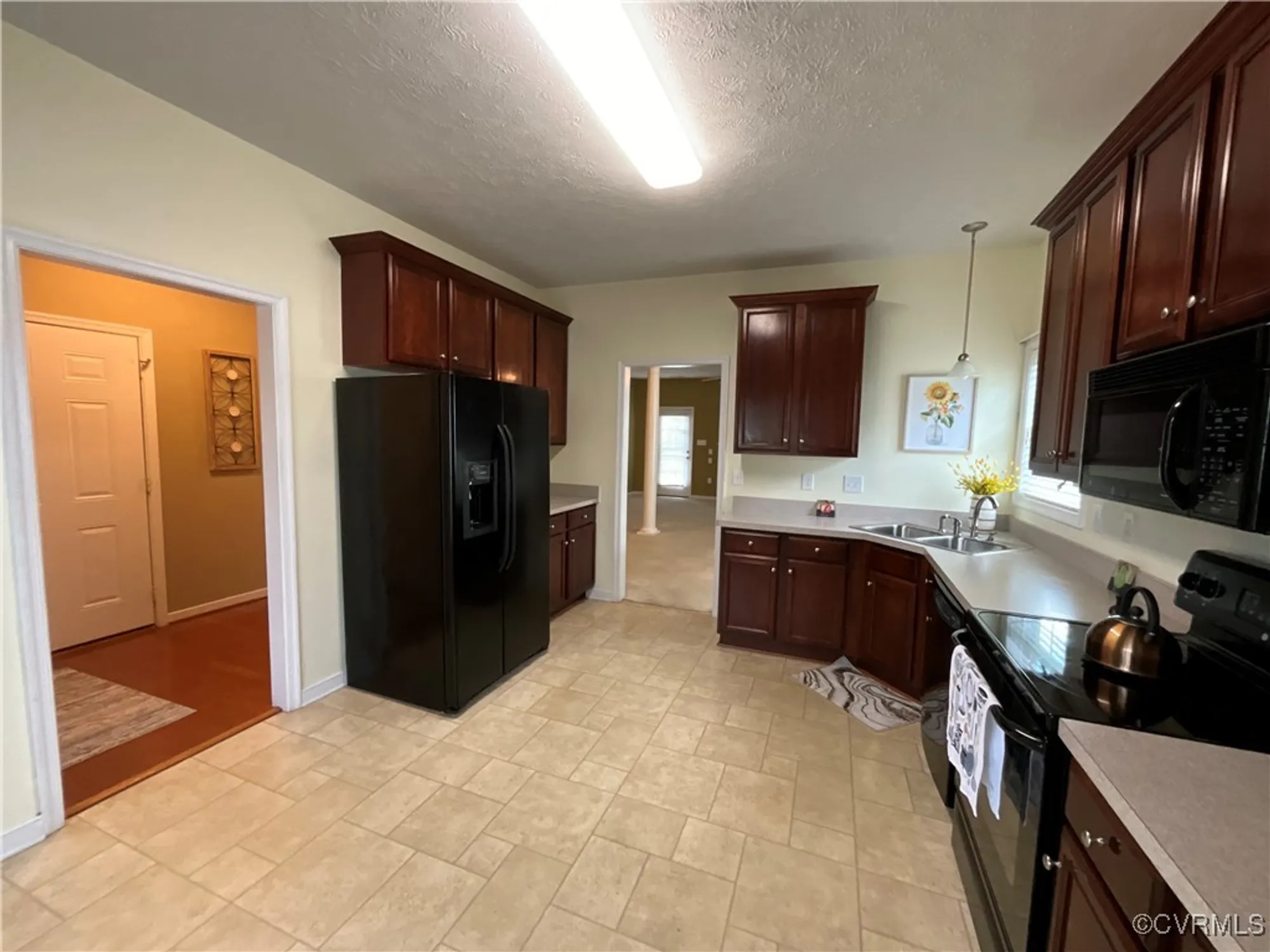 Property Slideshow image 11 of 38 | 7413 first landing ct, Henrico, VA, 23231