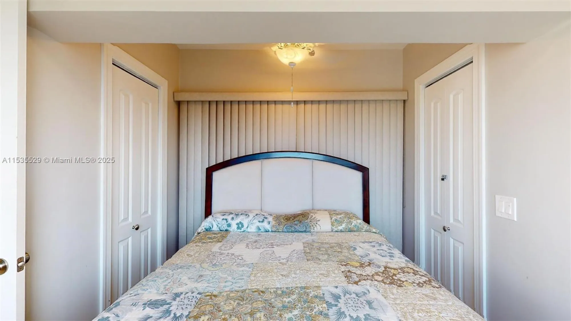 Property Slideshow image 19 of 36 | 329 se 3rd st 402p, Hallandale Beach, FL, 33009