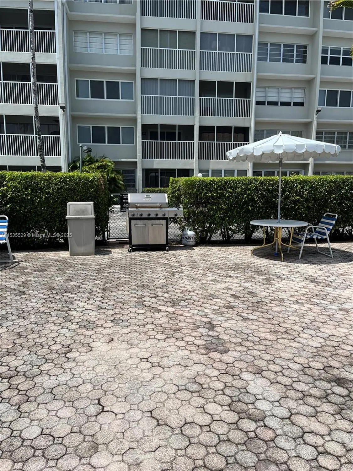 Property Slideshow image 35 of 36 | 329 se 3rd st 402p, Hallandale Beach, FL, 33009