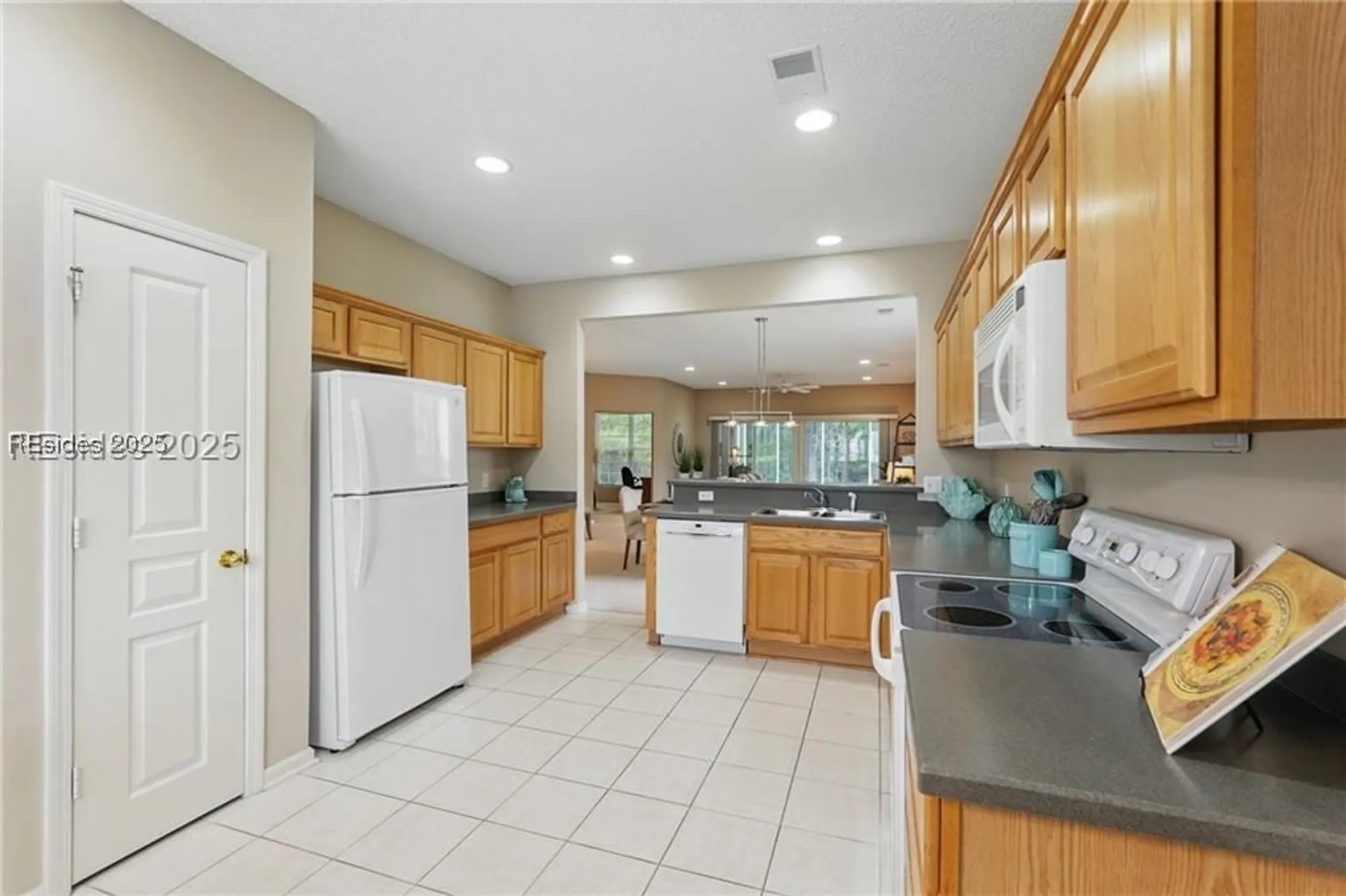 Property Slideshow image 16 of 46 | 191 stratford village way, Bluffton, SC, 29909