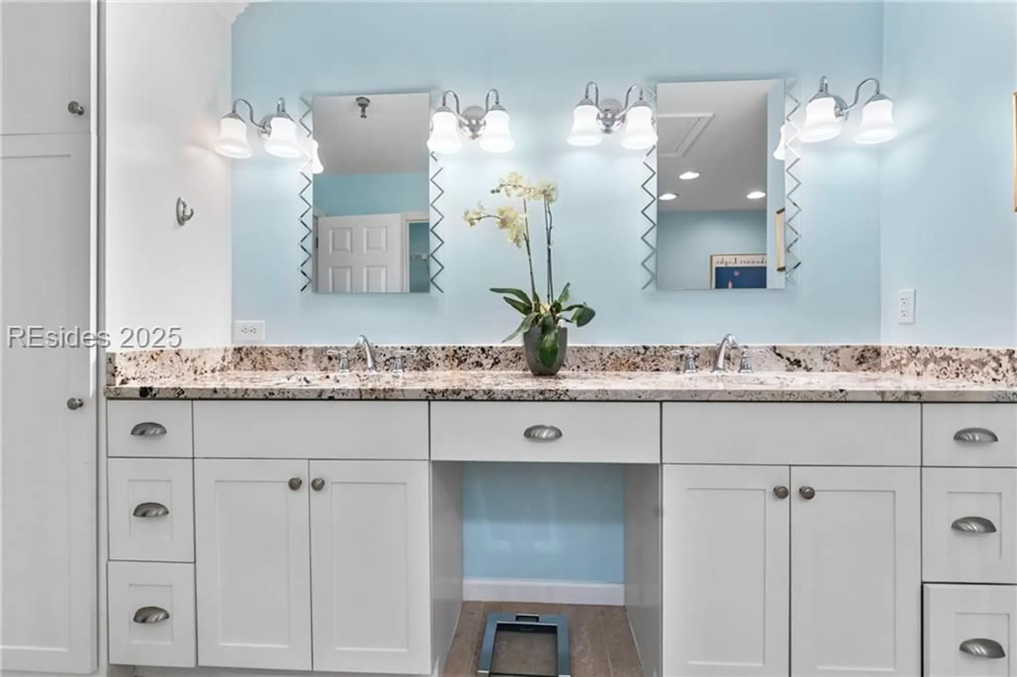 Property Slideshow image 22 of 45 | 73 skull creek dr c318, Hilton Head Island, SC, 29926