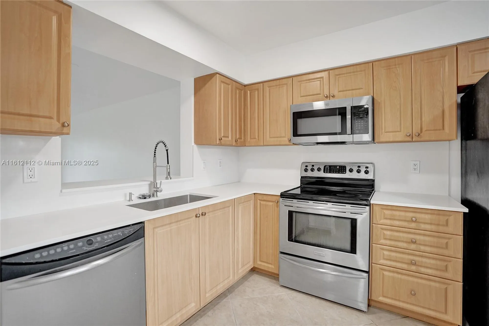 Property Slideshow image 11 of 38 | 6241 pointe regal cir 103, Delray Beach, FL, 33484