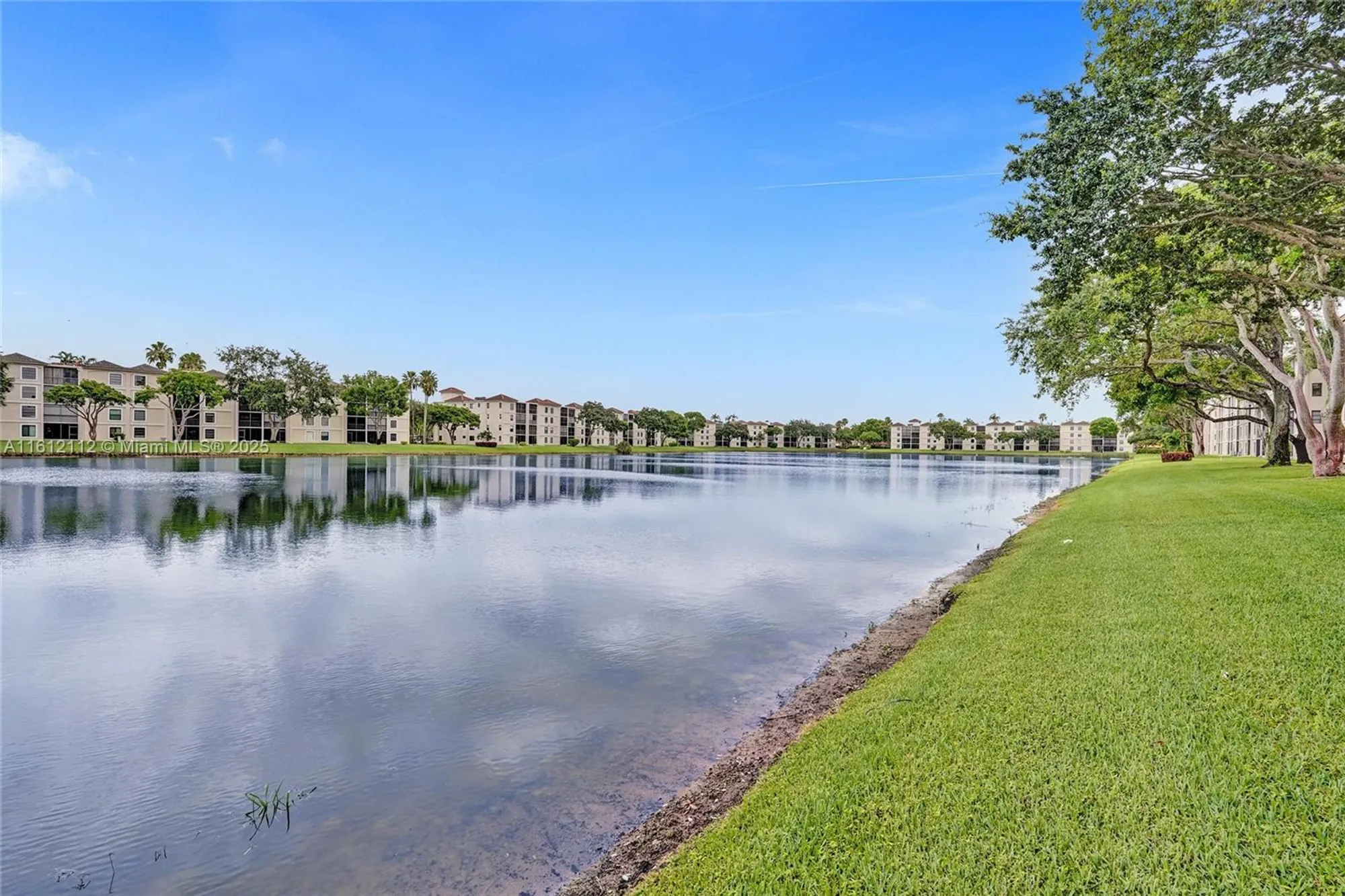 Property Slideshow image 30 of 38 | 6241 pointe regal cir 103, Delray Beach, FL, 33484