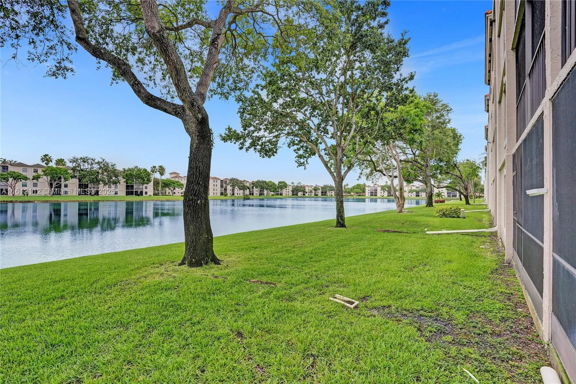 Property Slideshow image 32 of 38 | 6241 pointe regal cir 103, Delray Beach, FL, 33484