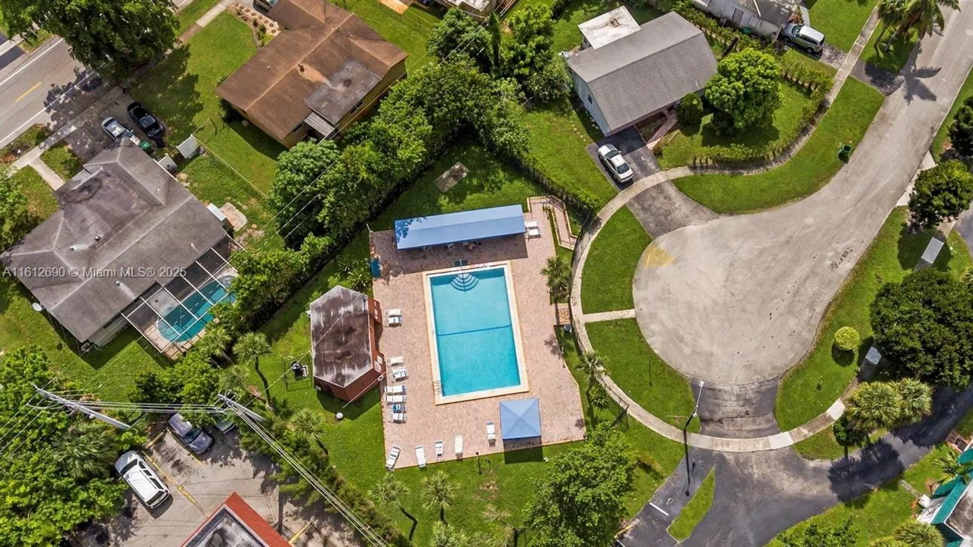 Property Slideshow image 21 of 30 | 2271 nw 47th ter 202, Lauderhill, FL, 33313