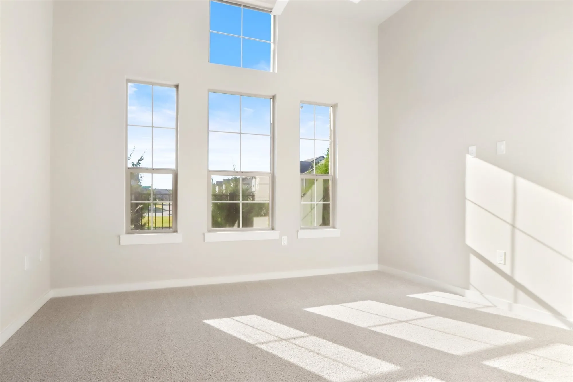 Property Slideshow image 15 of 27 | 2619 st helena ln, Grand Prairie, TX, 75054