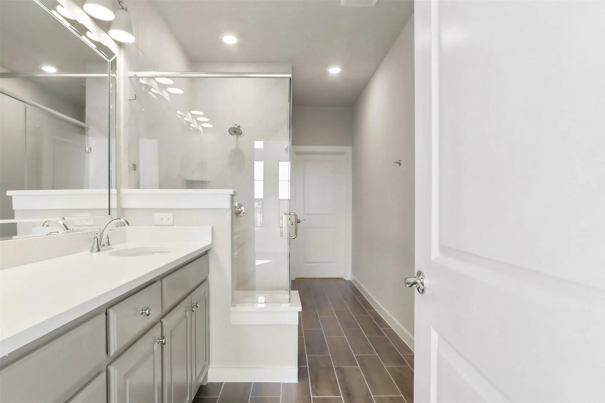 Property Slideshow image 18 of 27 | 2619 st helena ln, Grand Prairie, TX, 75054