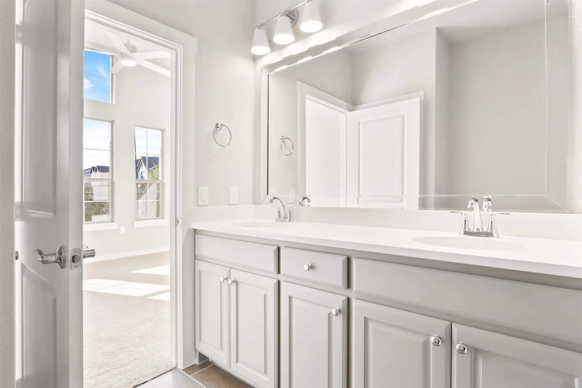 Property Slideshow image 20 of 27 | 2619 st helena ln, Grand Prairie, TX, 75054