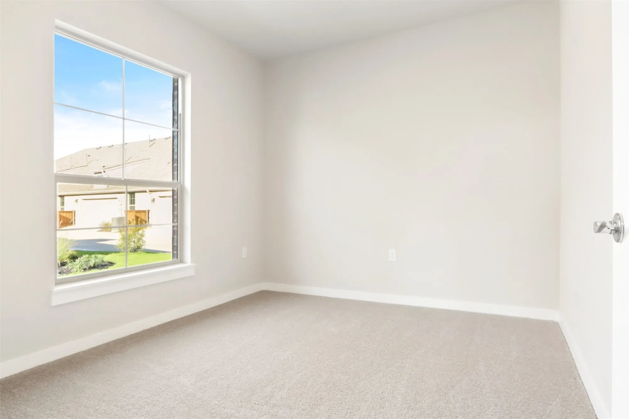 Property Slideshow image 23 of 27 | 2619 st helena ln, Grand Prairie, TX, 75054