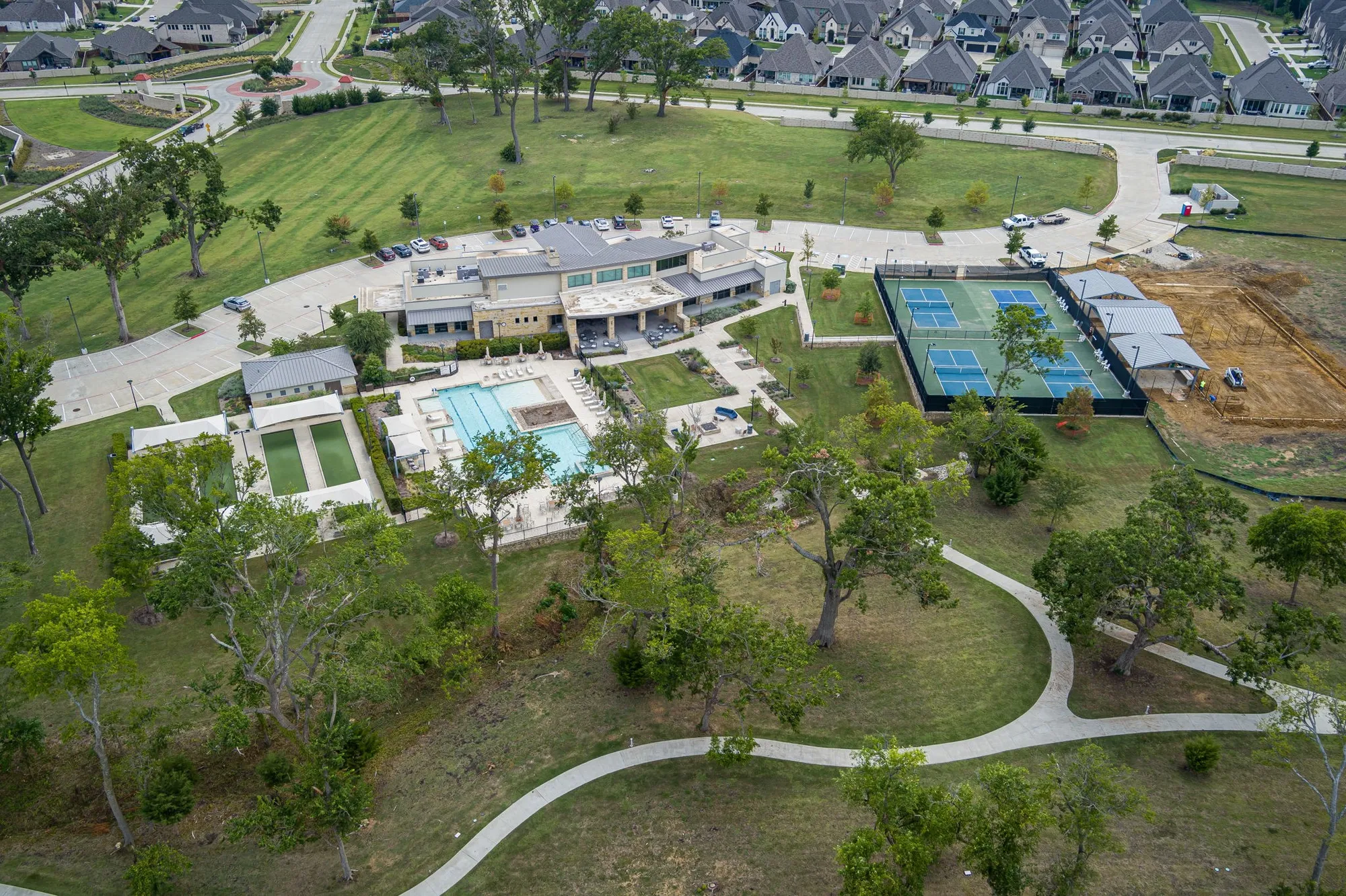 Property Slideshow image 28 of 32 | 816 hidden eddy dr, Mckinney, TX, 75071