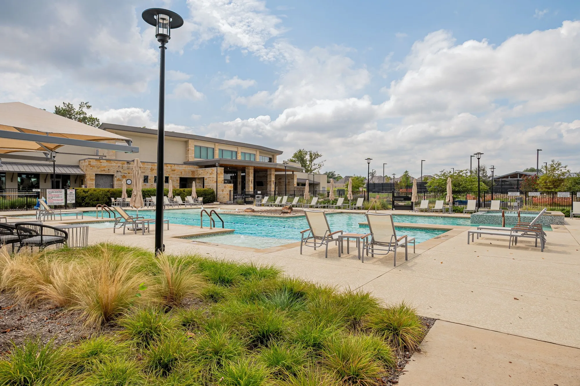 Property Slideshow image 29 of 32 | 816 hidden eddy dr, Mckinney, TX, 75071