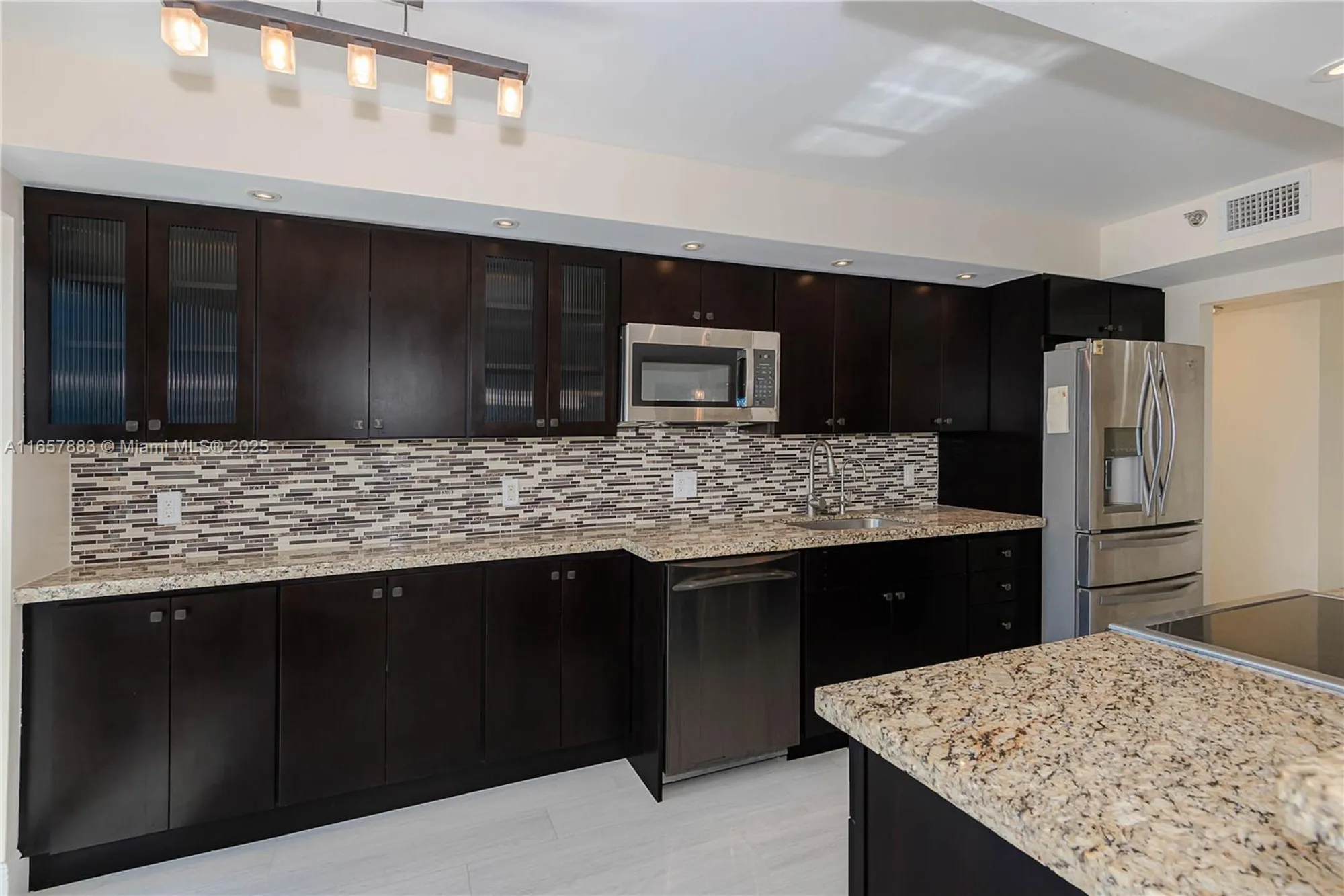 Property Slideshow image 19 of 77 | 1201 s ocean dr 1206s, Hollywood, FL, 33019