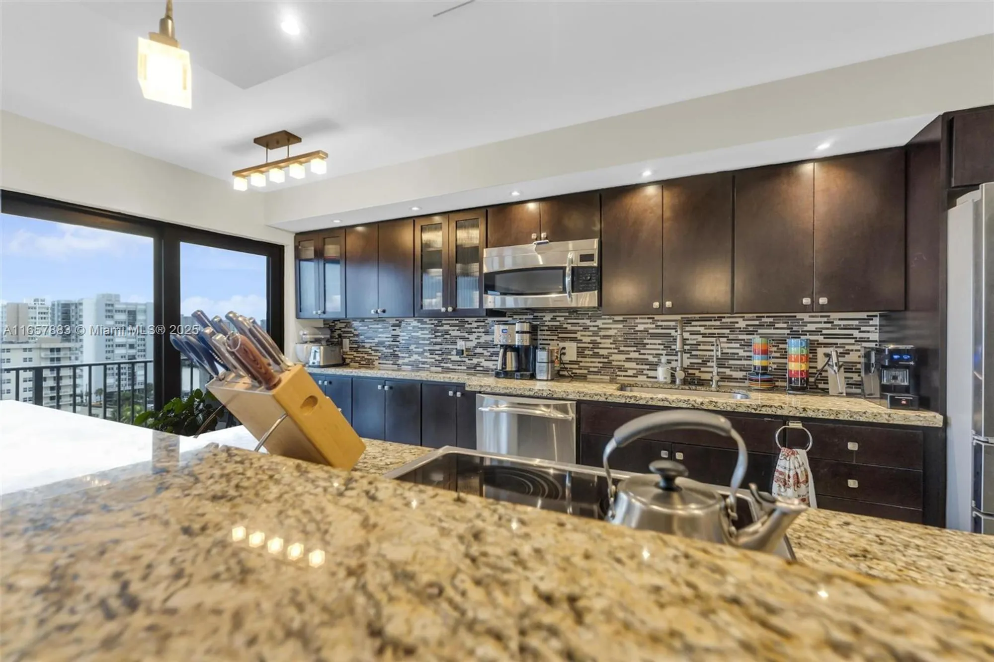 Property Slideshow image 11 of 77 | 1201 s ocean dr 1206s, Hollywood, FL, 33019