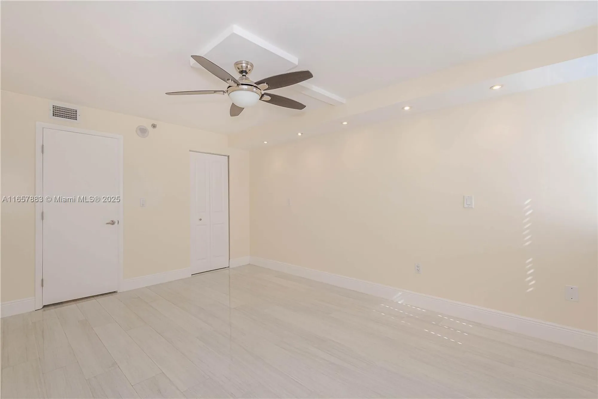 Property Slideshow image 43 of 77 | 1201 s ocean dr 1206s, Hollywood, FL, 33019