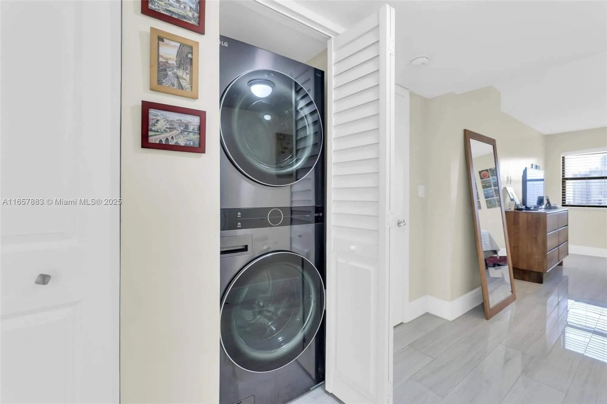 Property Slideshow image 57 of 77 | 1201 s ocean dr 1206s, Hollywood, FL, 33019