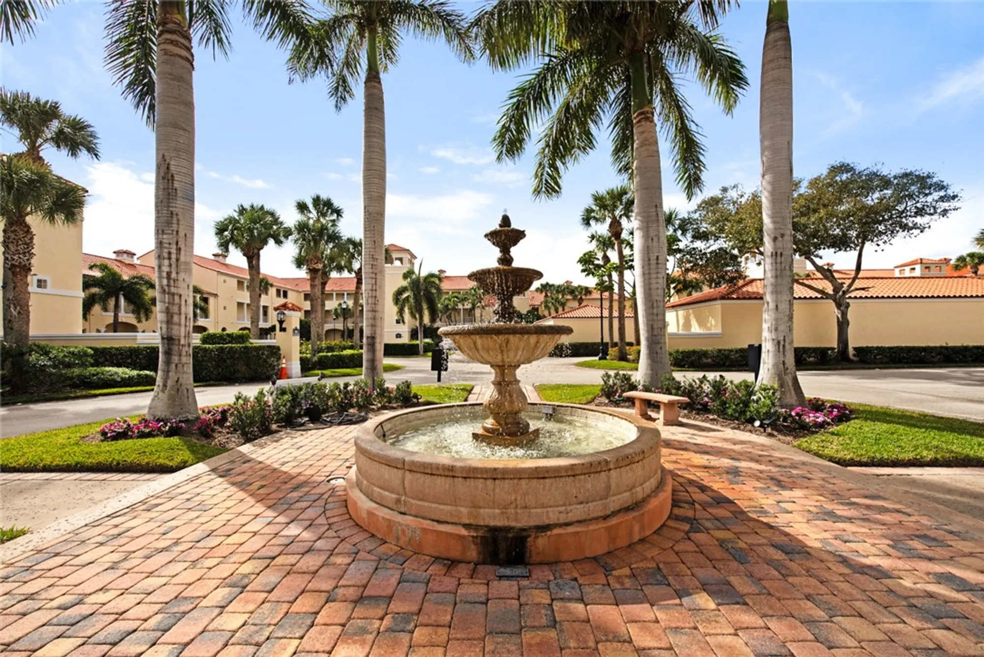 Property Slideshow image 34 of 36 | 5065 harmony cir 105, Vero Beach, FL, 32967