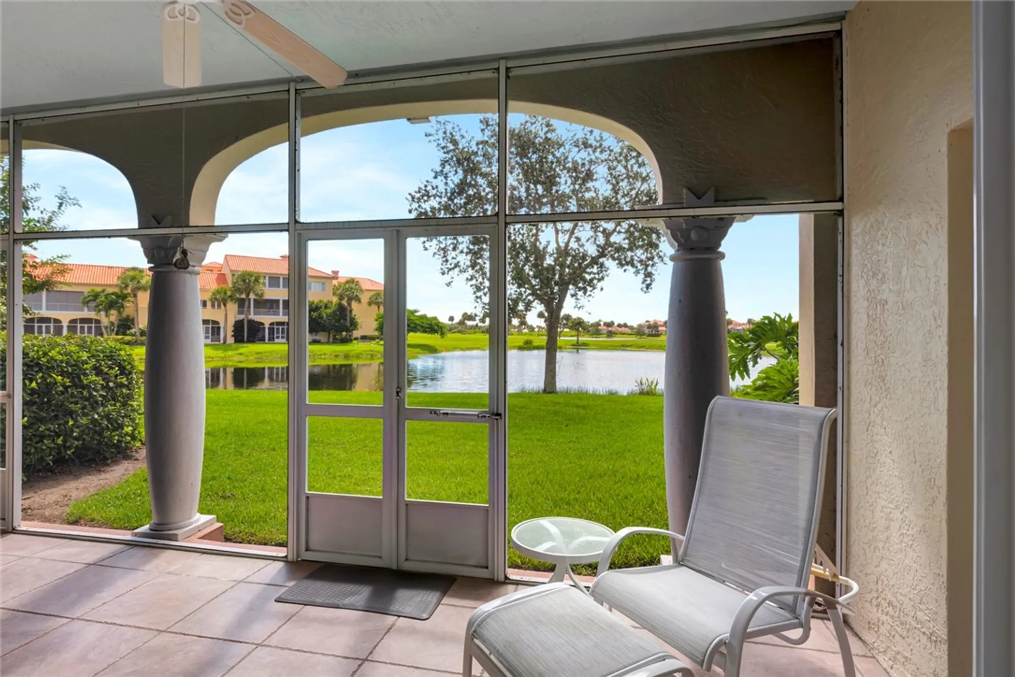 Property Slideshow image 8 of 36 | 5065 harmony cir 105, Vero Beach, FL, 32967