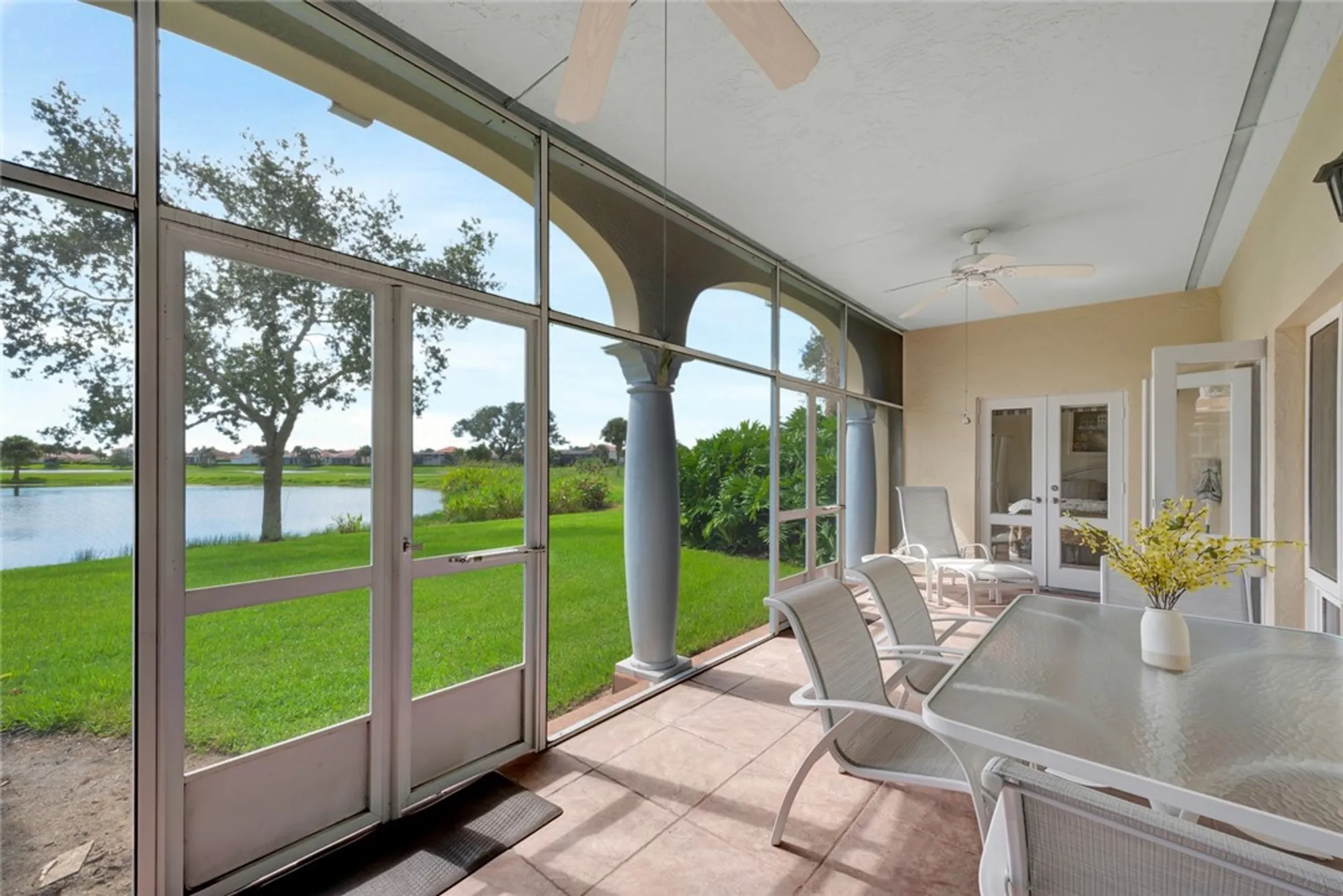 Property Slideshow image 9 of 36 | 5065 harmony cir 105, Vero Beach, FL, 32967