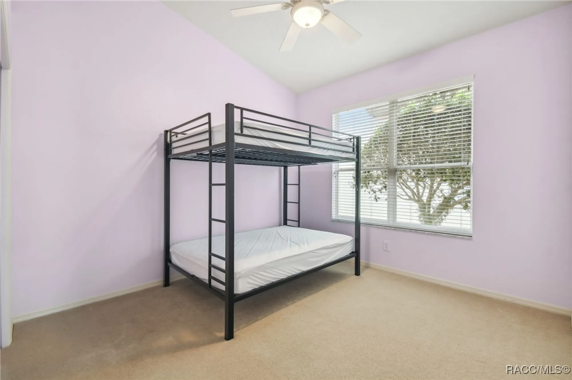 Property Slideshow image 14 of 83 | 1049 w lake valley ct, Hernando, FL, 34442