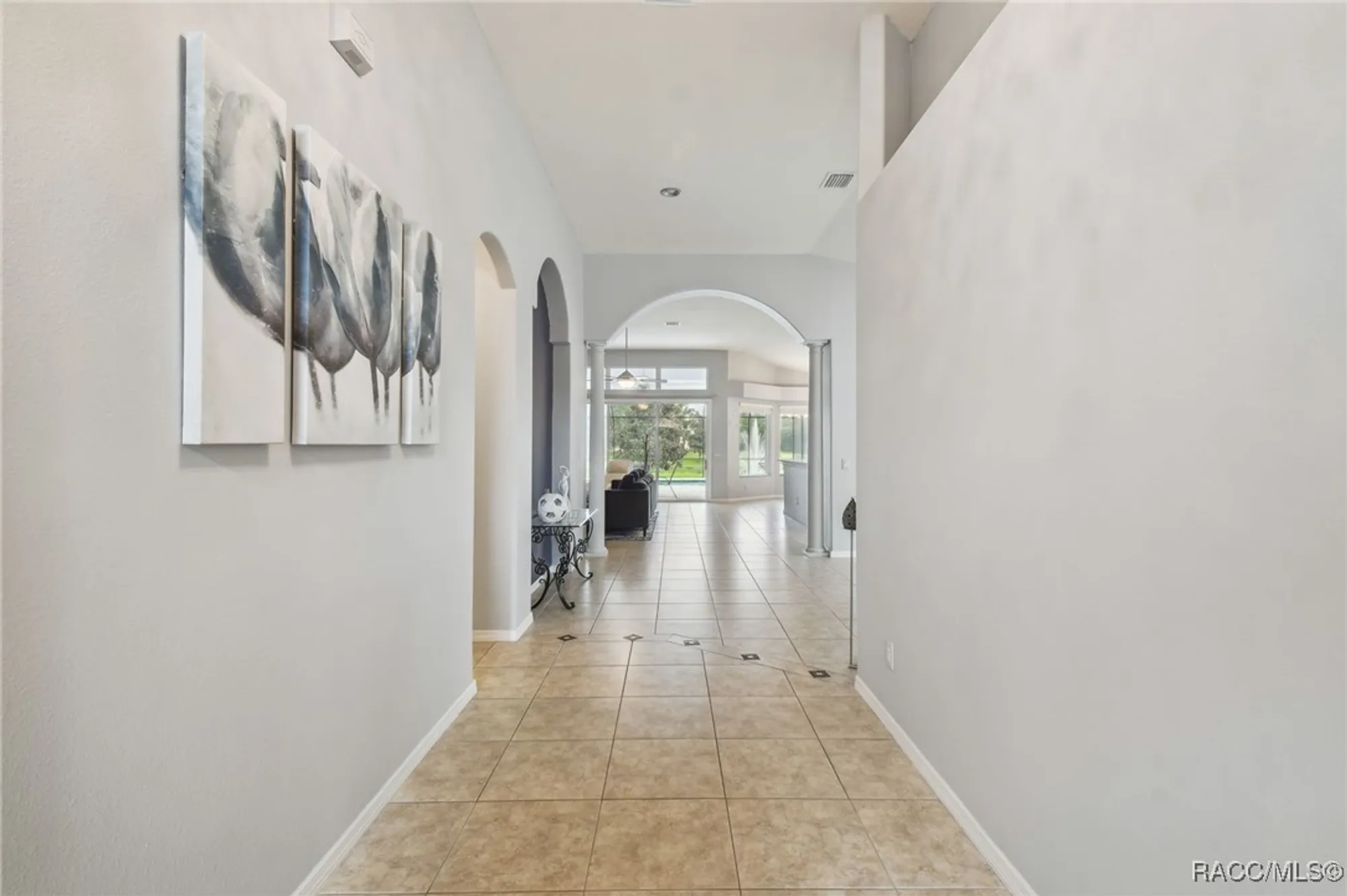 Property Slideshow image 16 of 83 | 1049 w lake valley ct, Hernando, FL, 34442