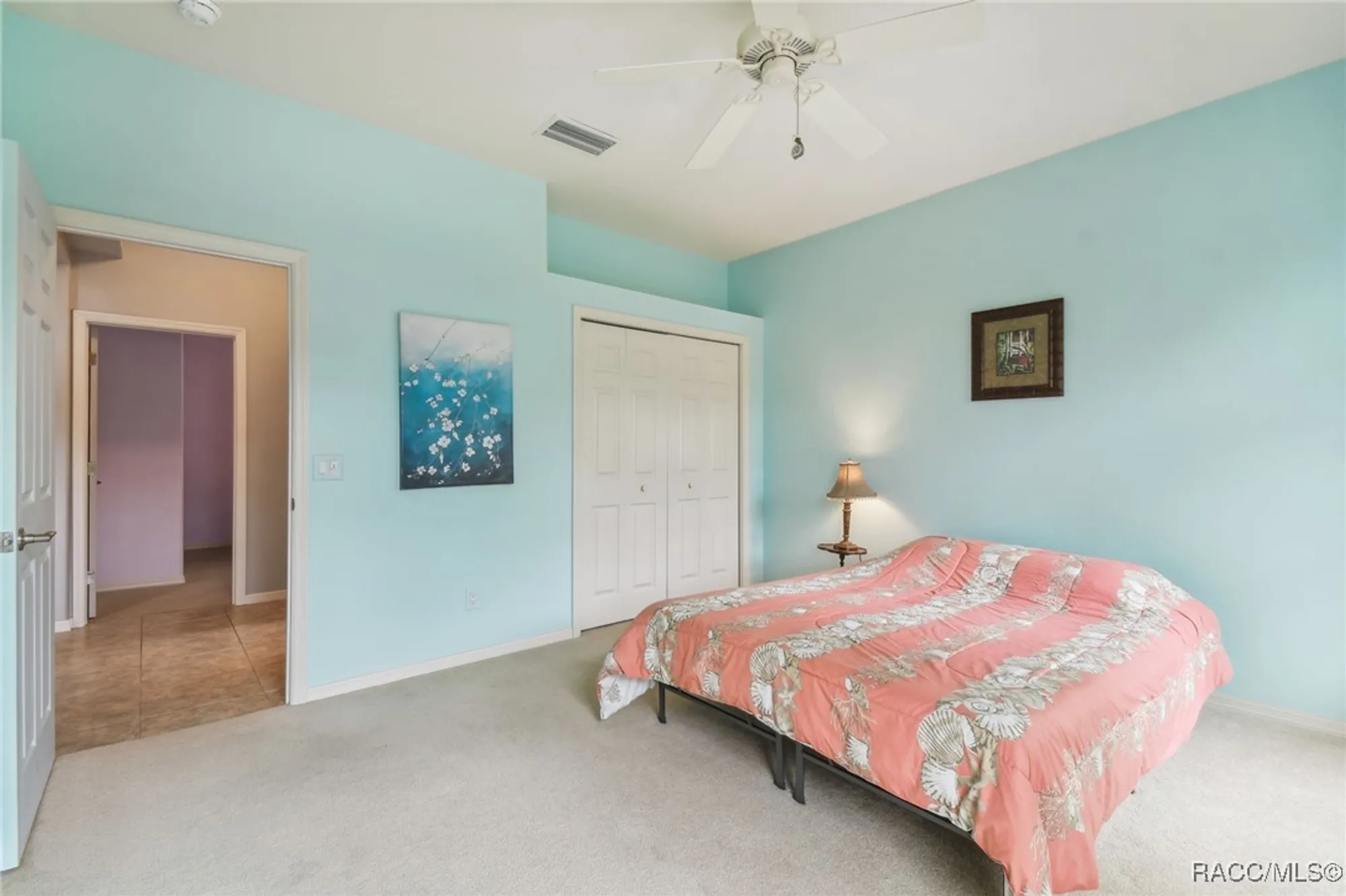 Property Slideshow image 10 of 83 | 1049 w lake valley ct, Hernando, FL, 34442