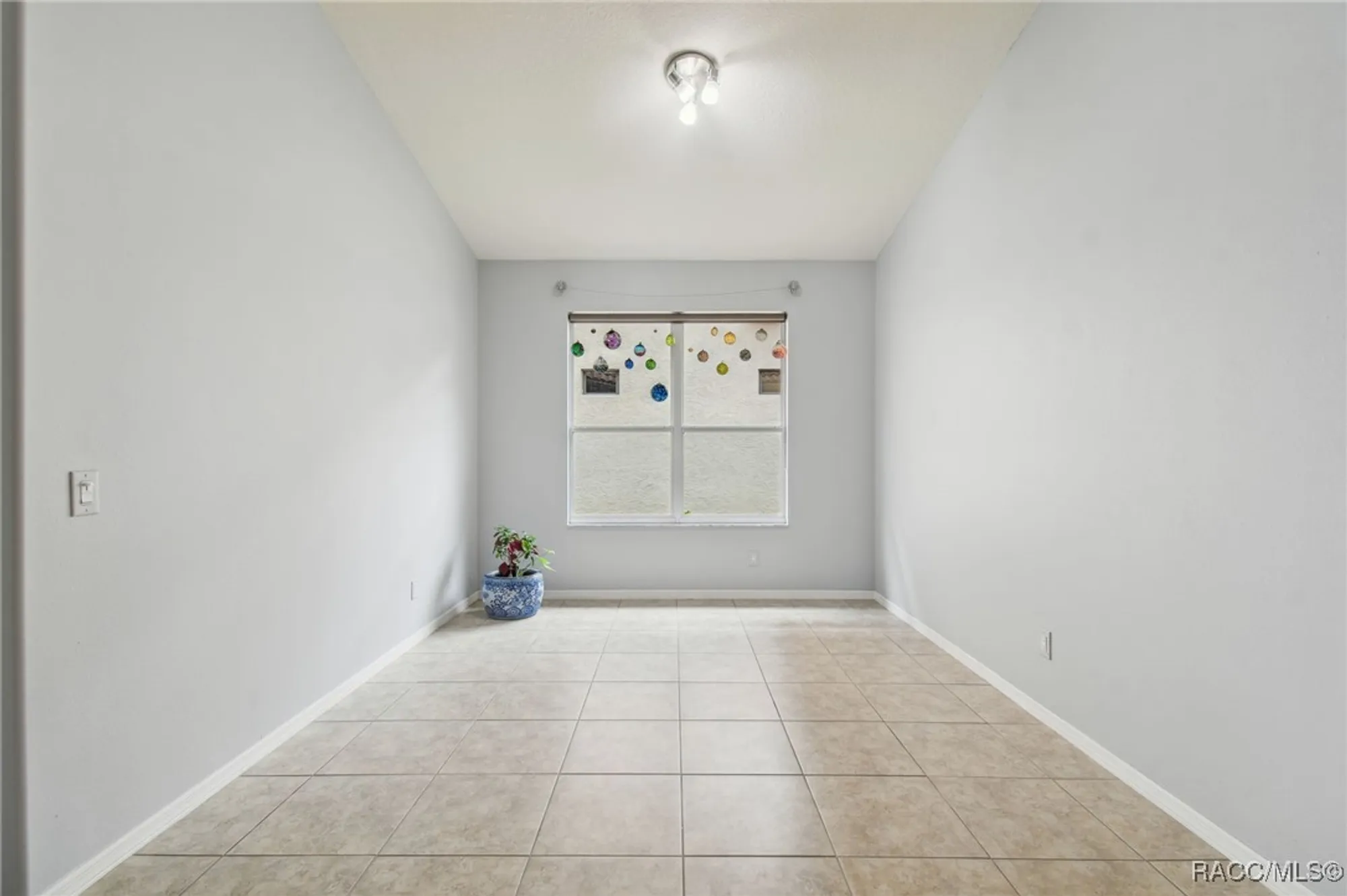 Property Slideshow image 22 of 83 | 1049 w lake valley ct, Hernando, FL, 34442