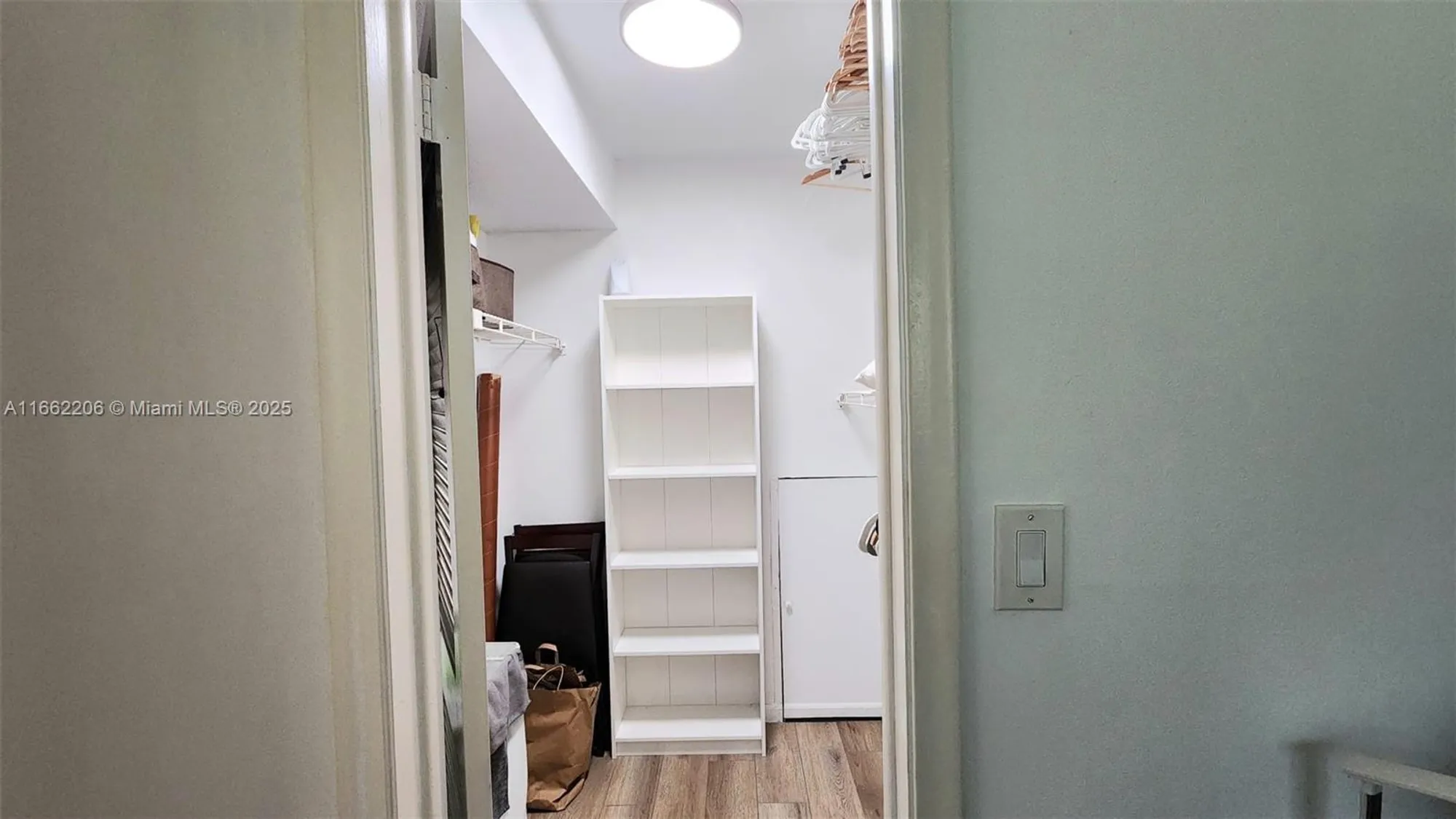 Property Slideshow image 18 of 32 | 8930 s hollybrook blvd apt 106, Pembroke Pines, FL, 33025