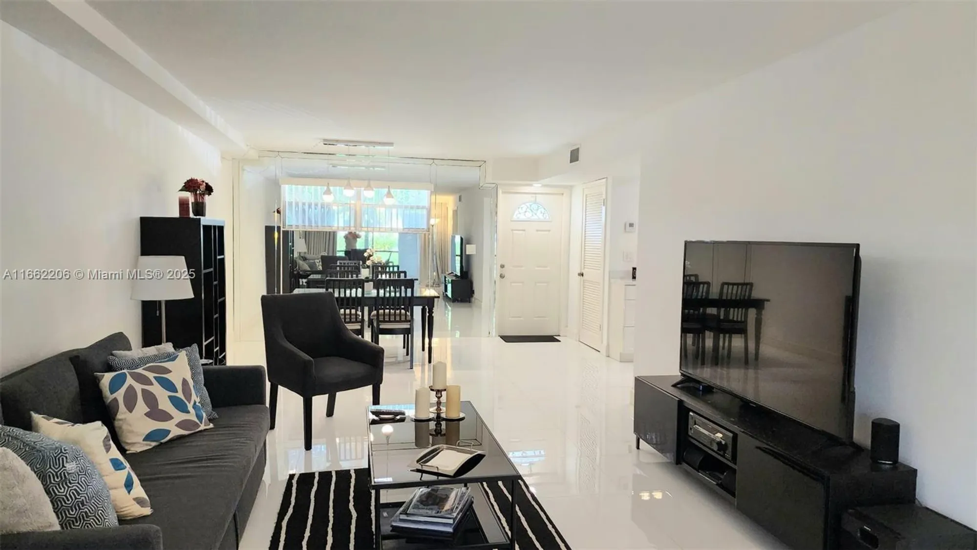 Property Slideshow image 31 of 32 | 8930 s hollybrook blvd apt 106, Pembroke Pines, FL, 33025